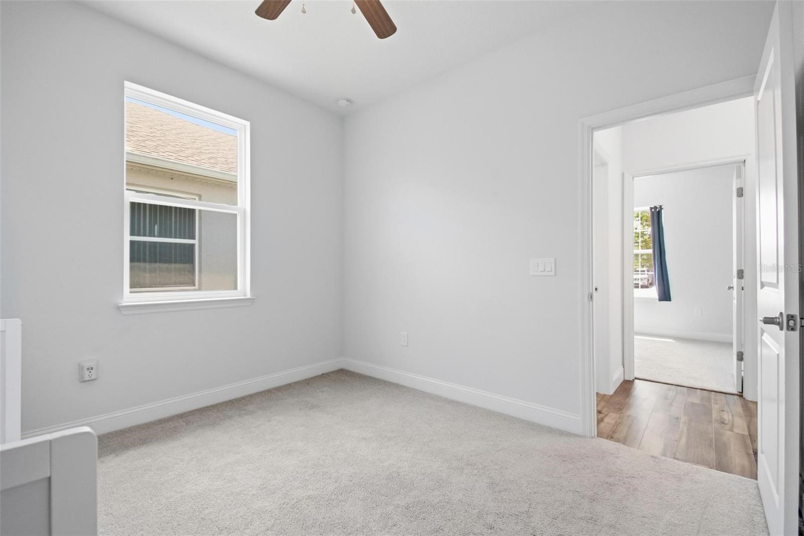 6 Oakleaf Way Property Photo 9