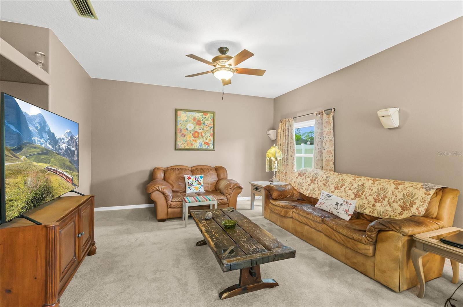 6 Evansville Ln Property Photo 24