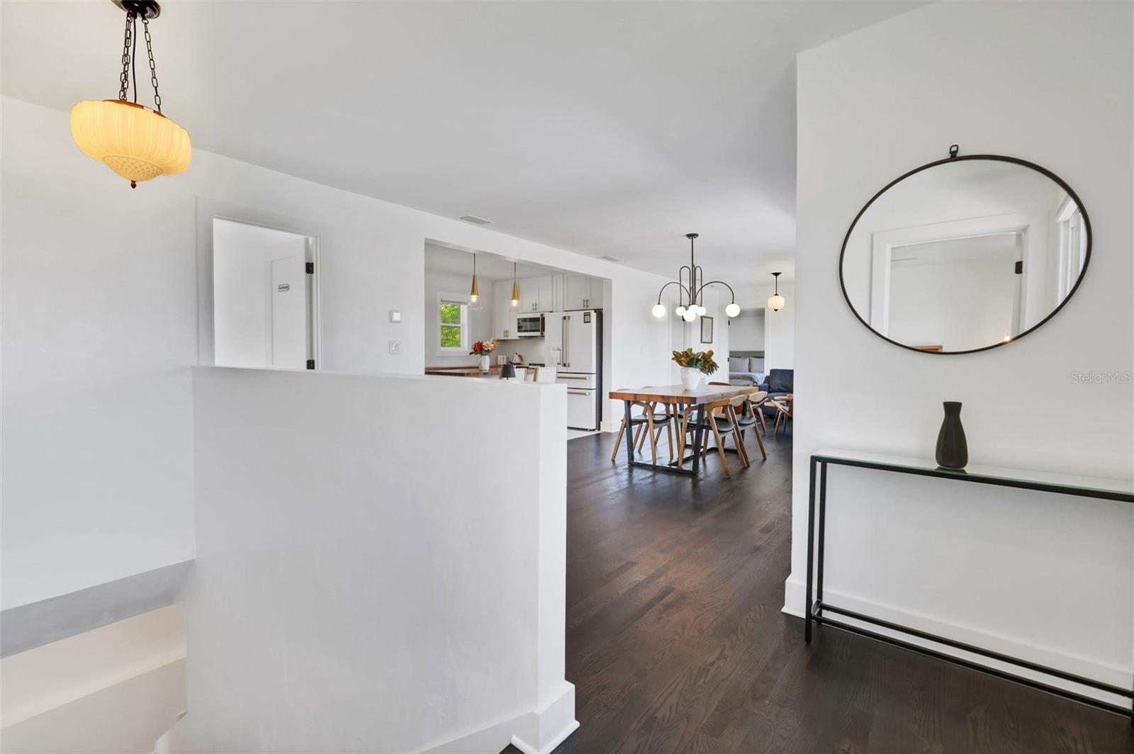 39 E Park Ave Property Photo 17