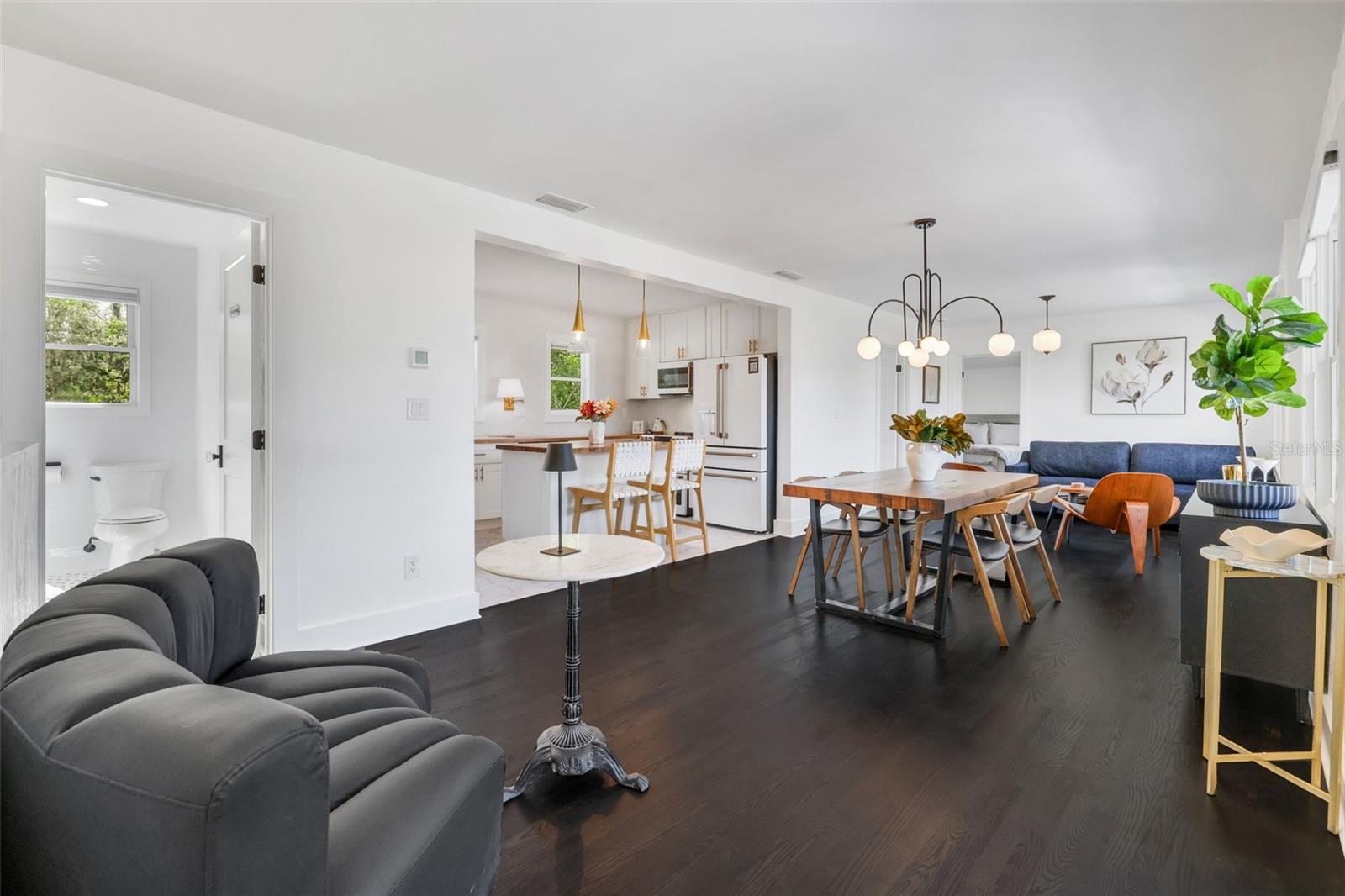 39 E Park Ave Property Photo 19