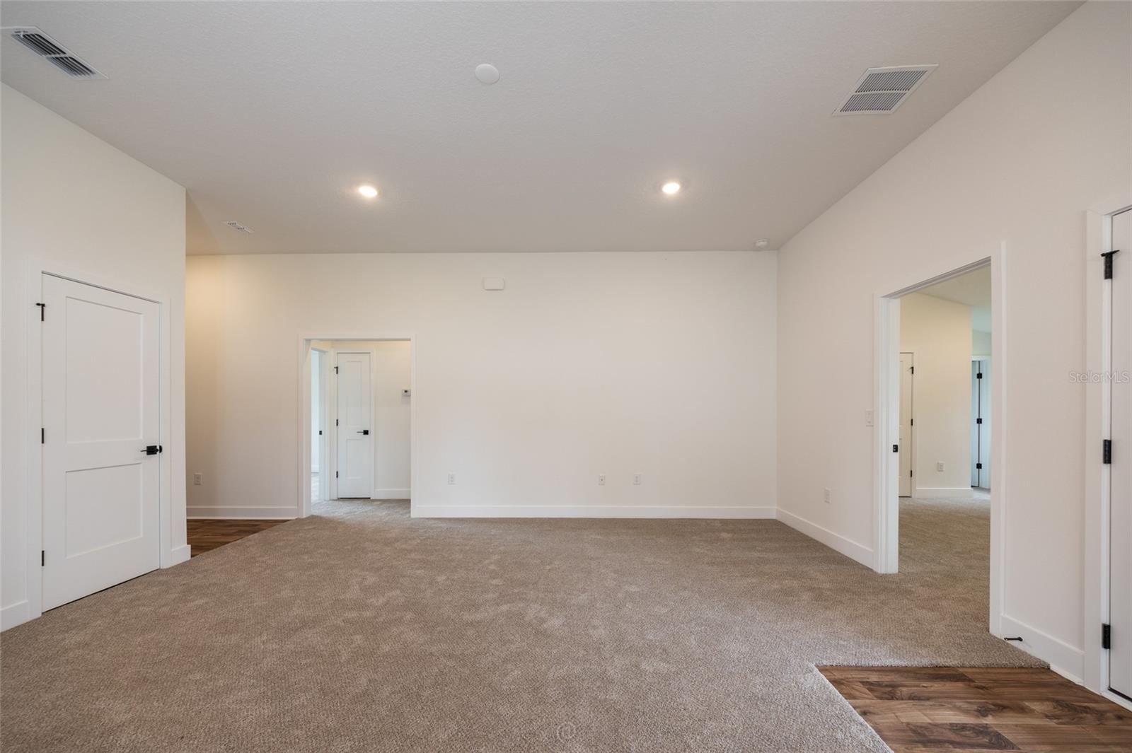 39 Riverina Drive Property Photo 9