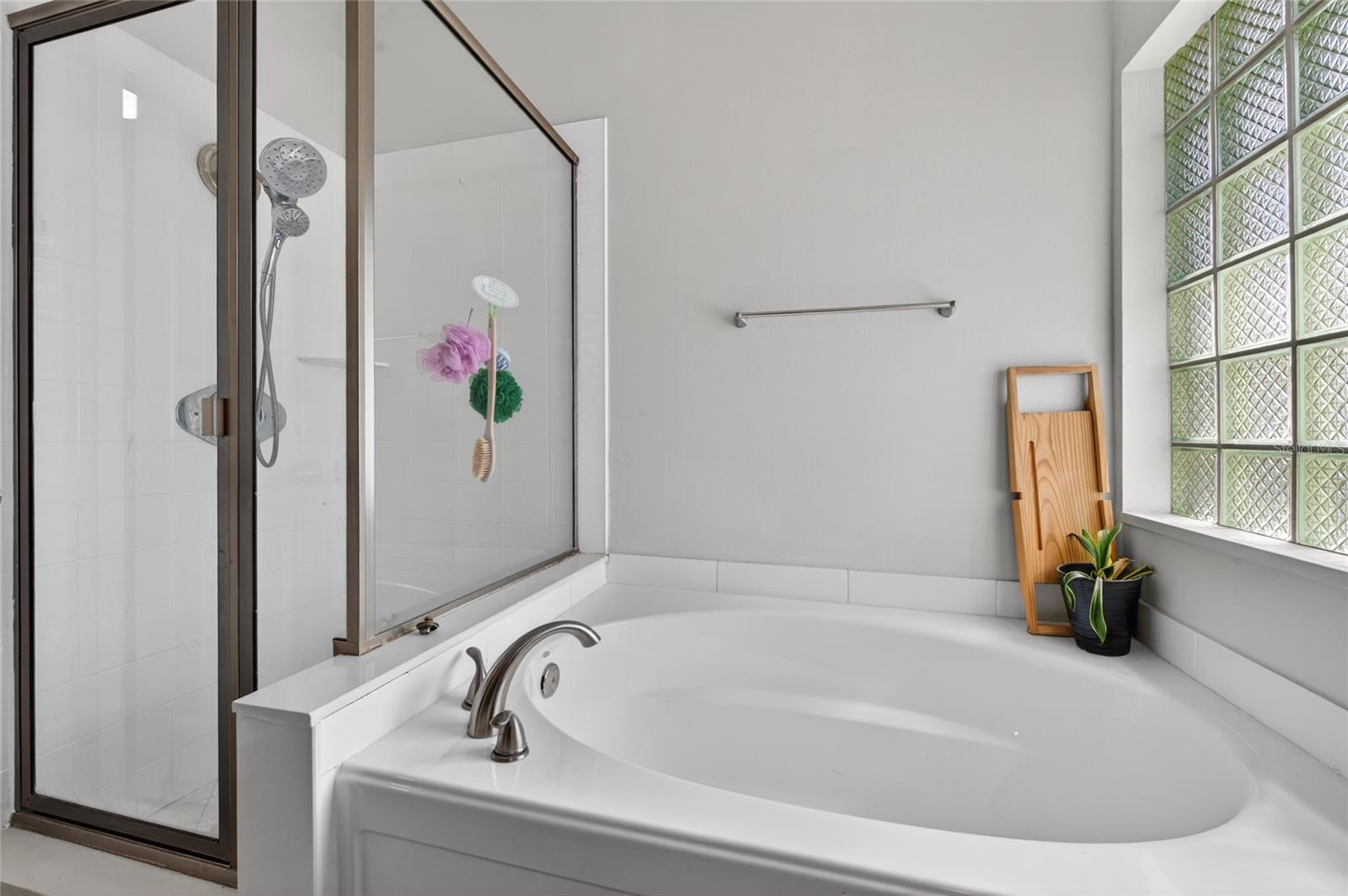 5 Farr Pl Property Photo 19