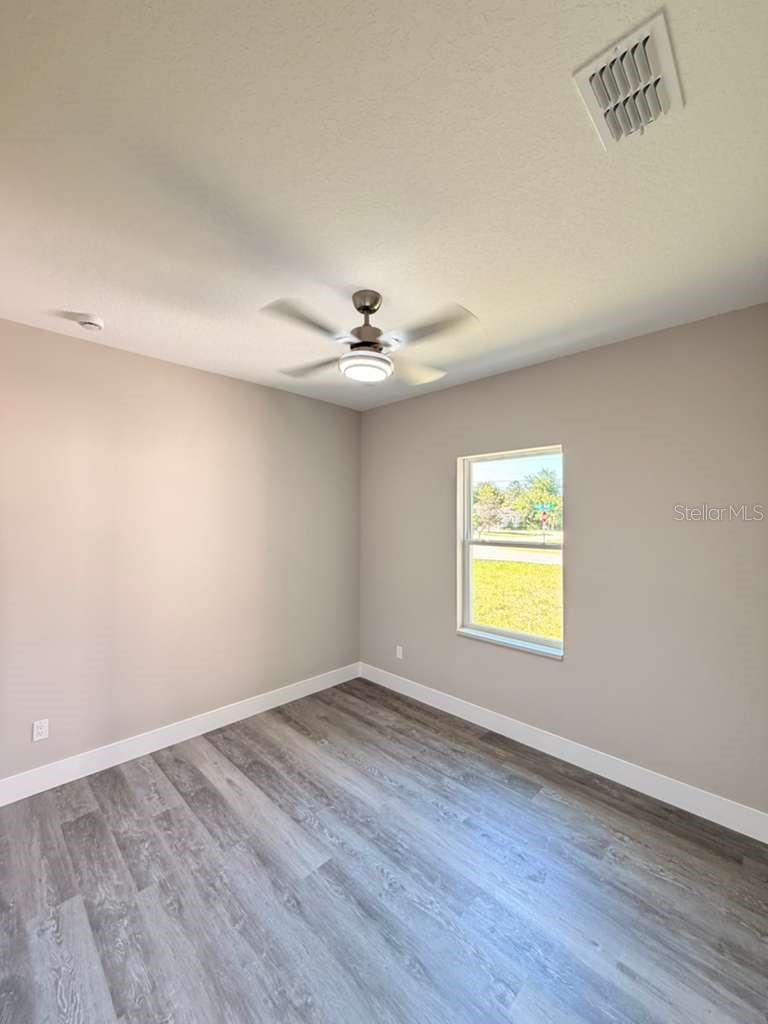 2 Slate Wood Ct #a Property Photo 14