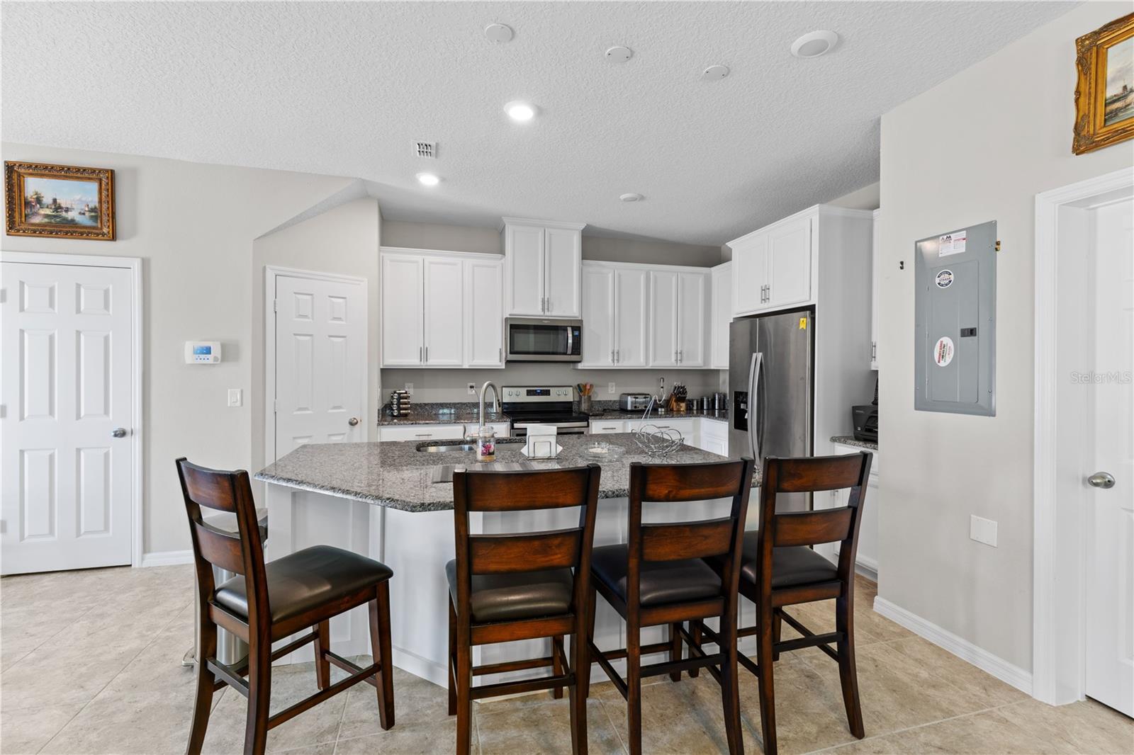 8012 Bluejack Oak Dr Property Photo 40