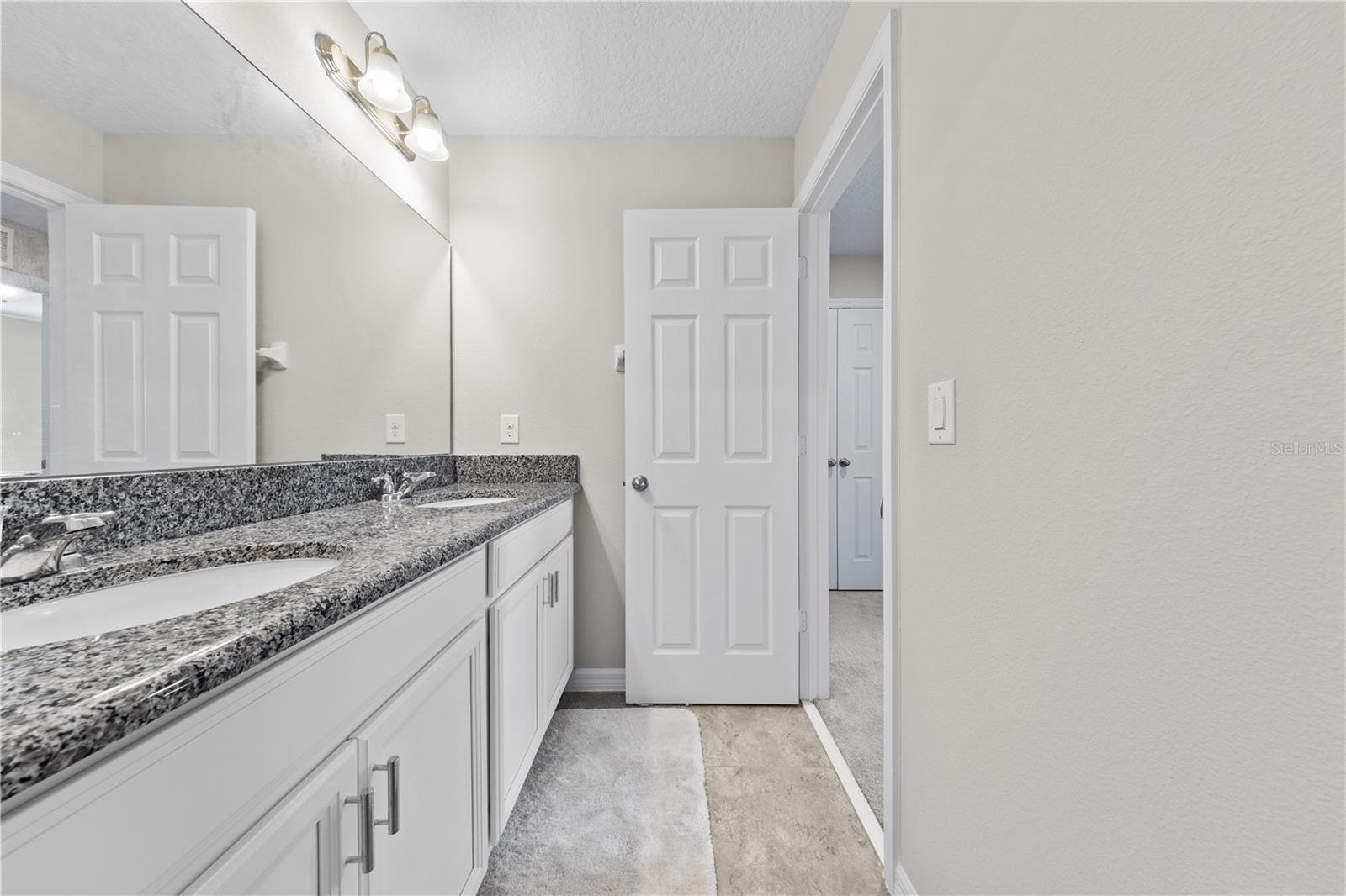8012 Bluejack Oak Dr Property Photo 65