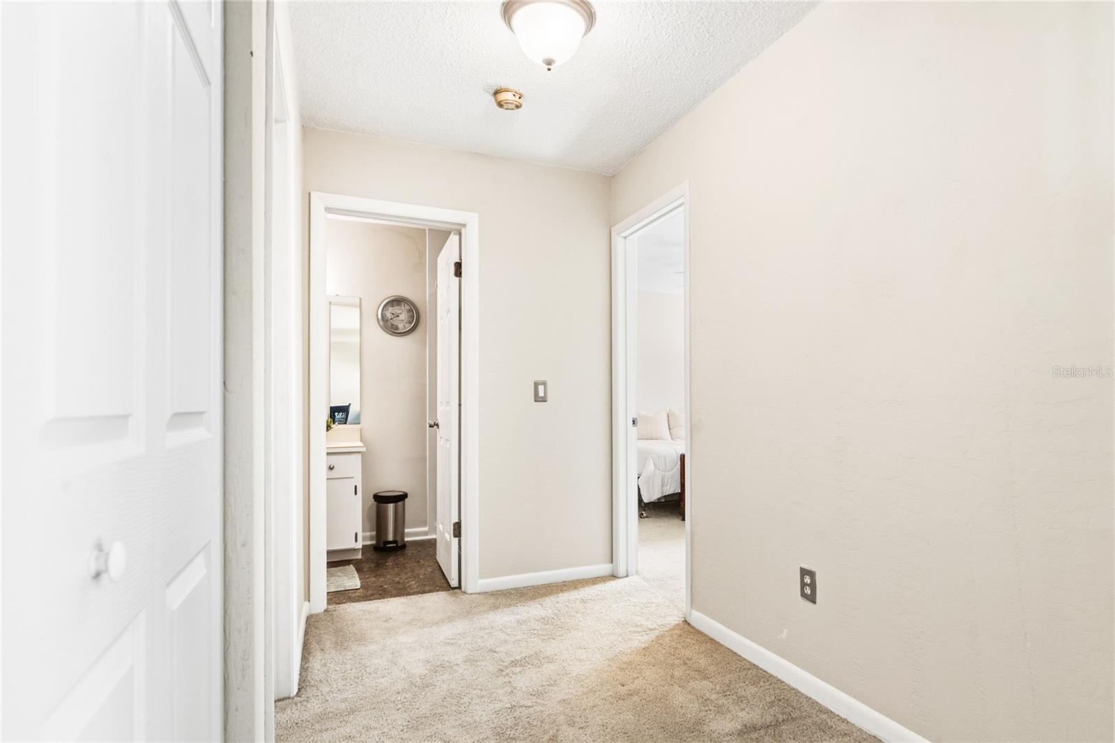 8 Lladd Ct Property Photo 21