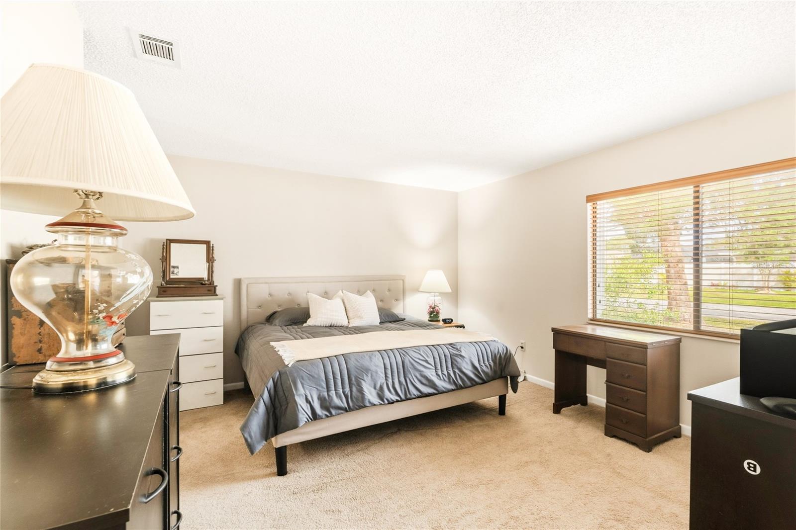 8 Lladd Ct Property Photo 22