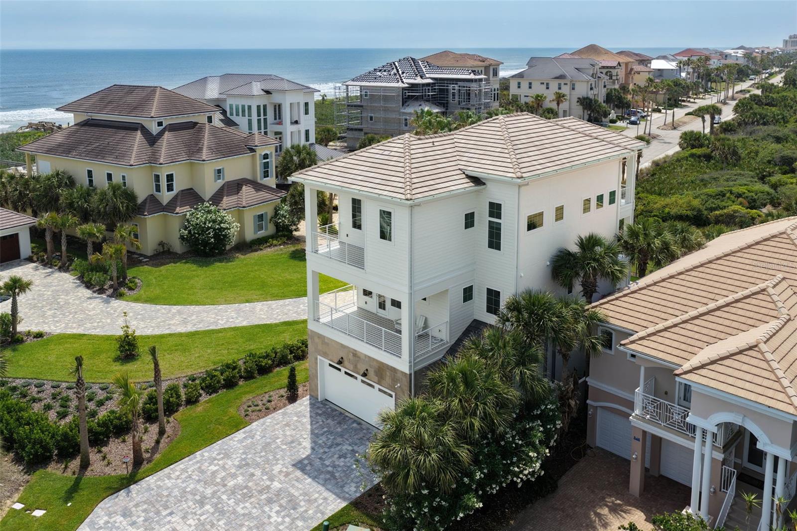 546 Cinnamon Beach Ln Property Photo 2