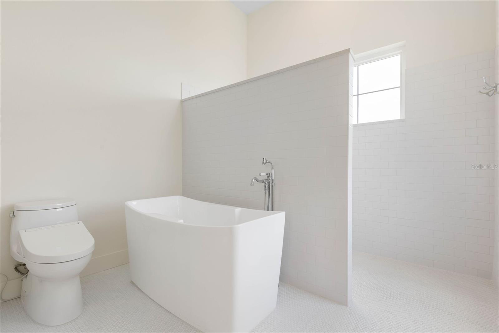 546 Cinnamon Beach Ln Property Photo 30