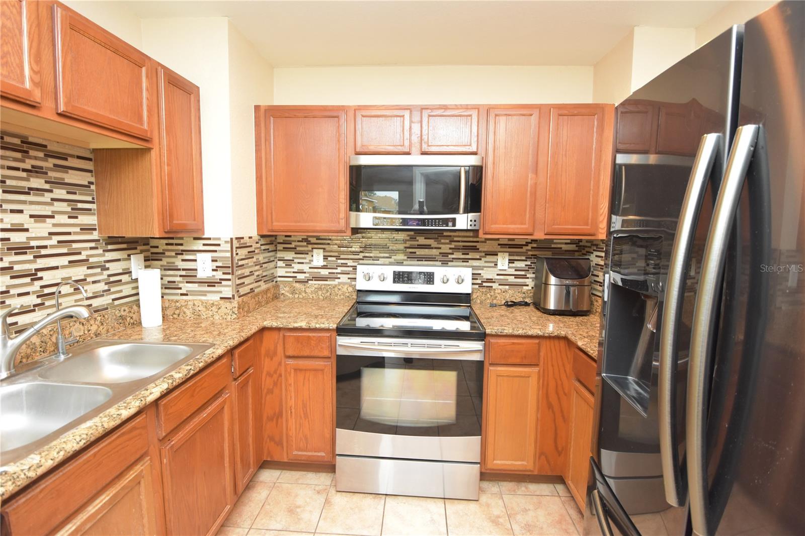 4600 E Moody Blvd #3m Property Photo 18