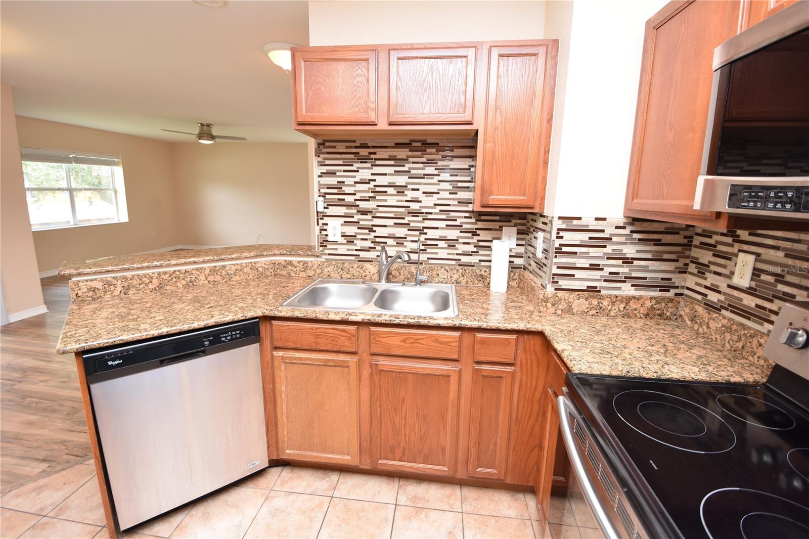 4600 E Moody Blvd #3m Property Photo 19