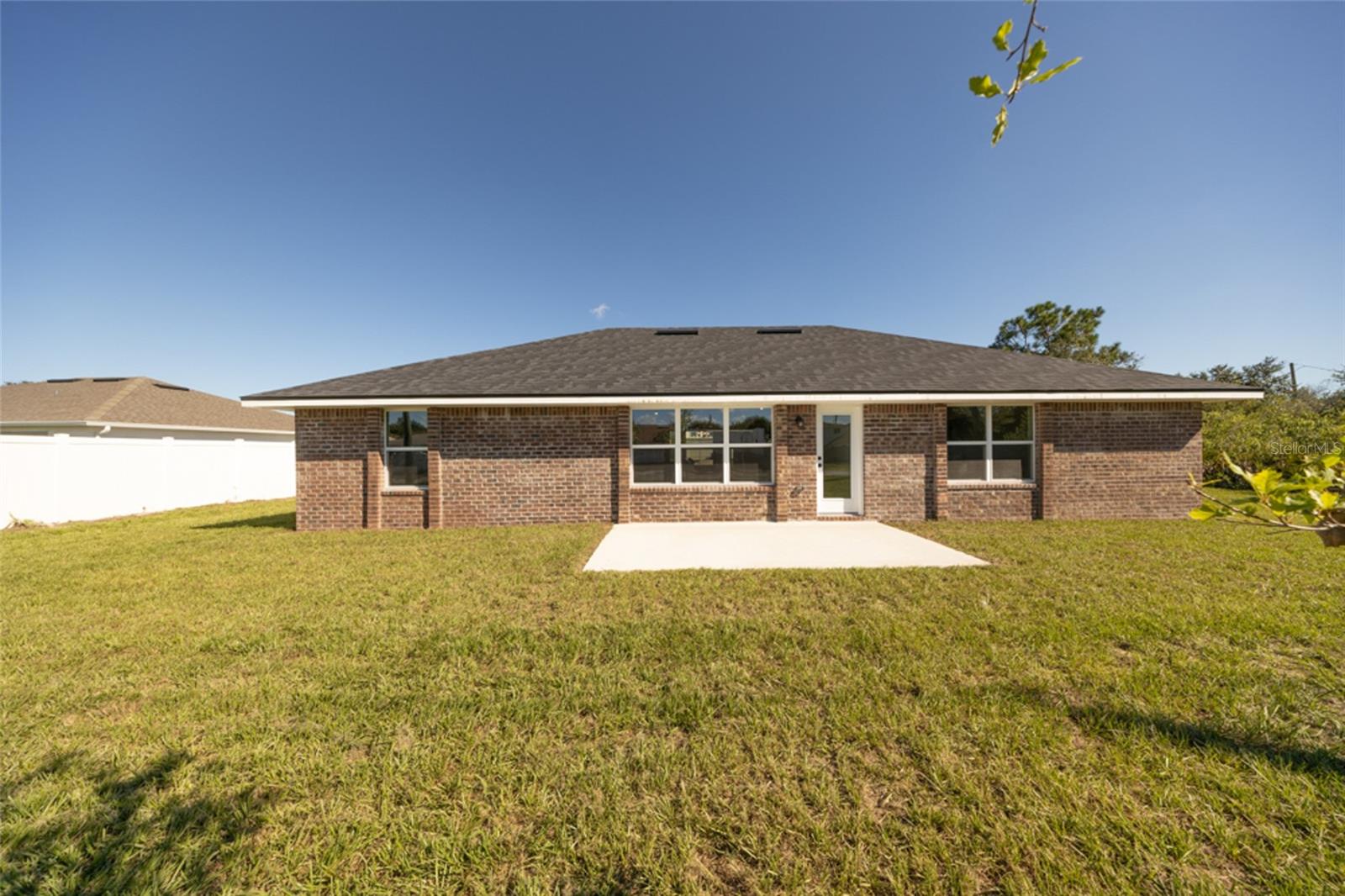 9 Lamar Ln Property Photo 14