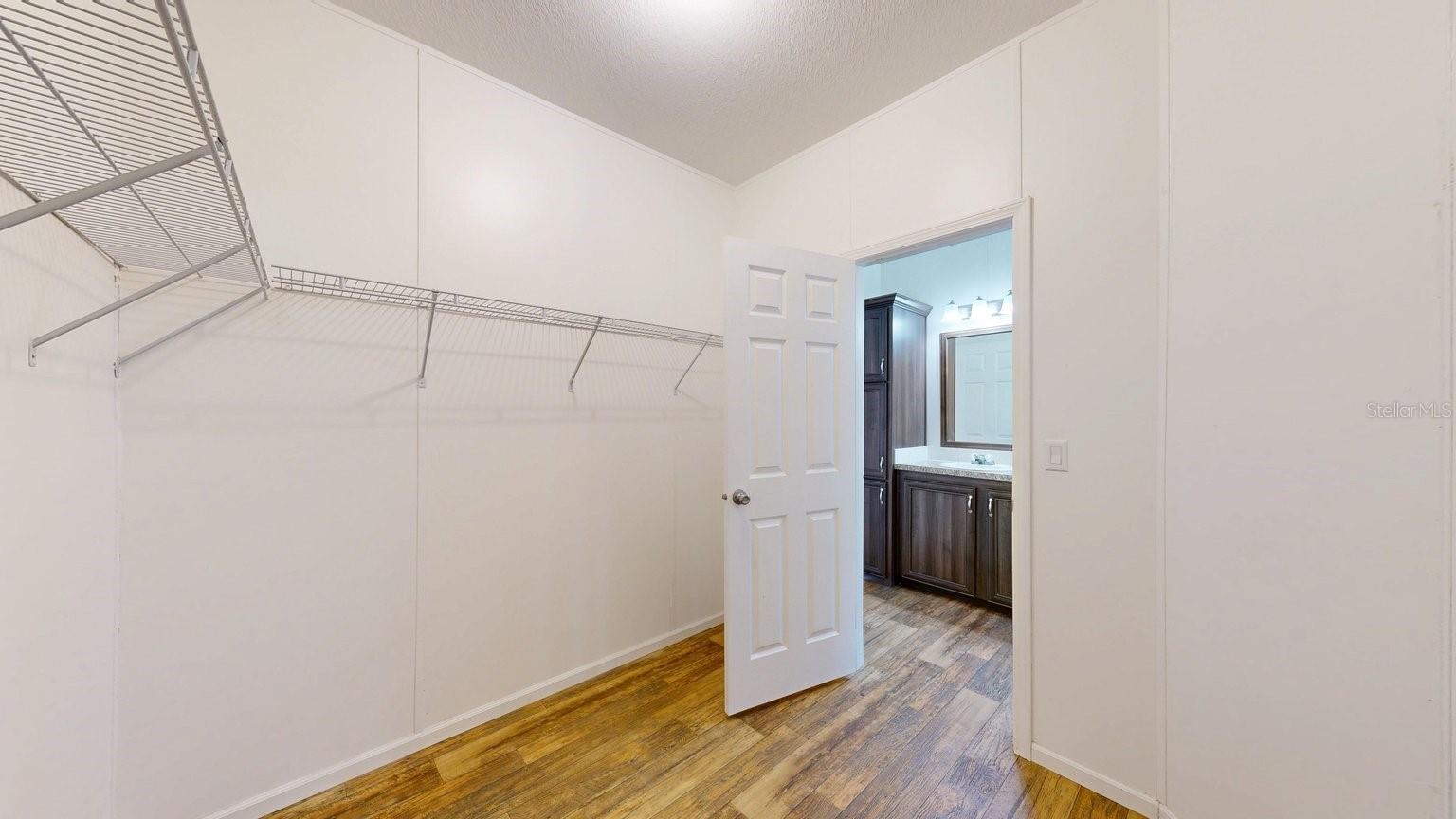 2930 Palmetto St Property Photo 7