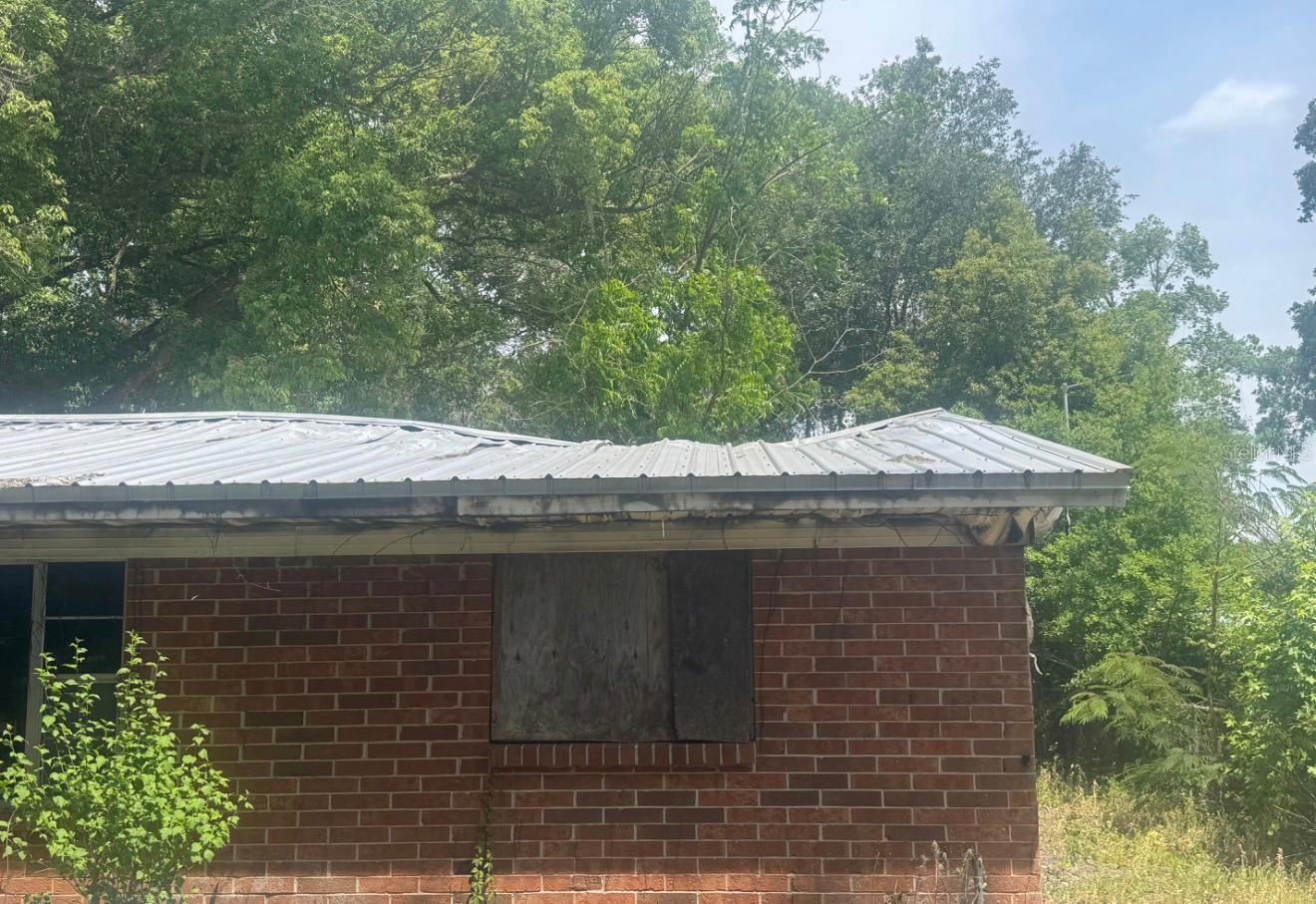 8321 Old Plank Rd Property Photo 5