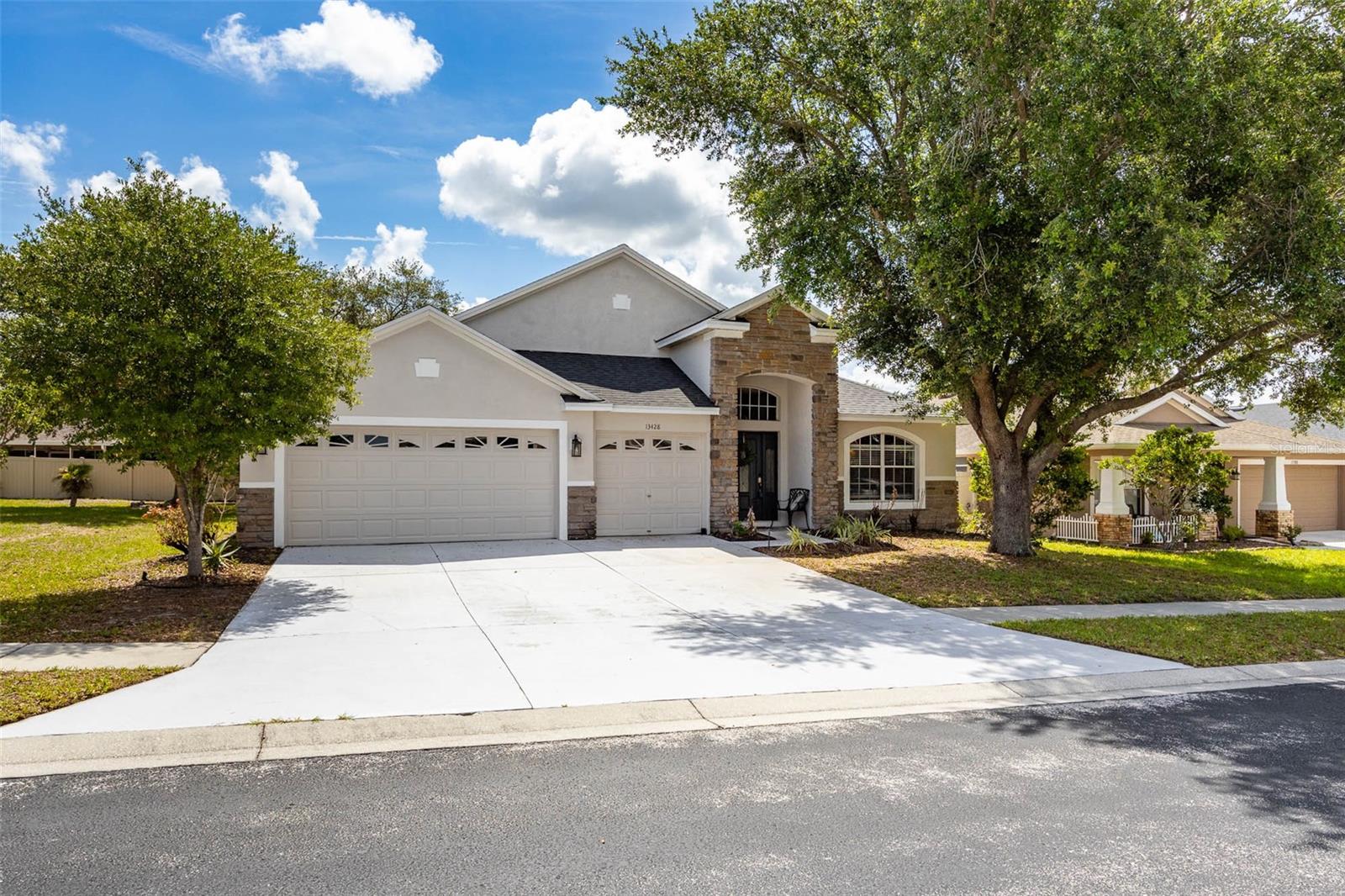 13428 Mandalay Pl Property Photo 4