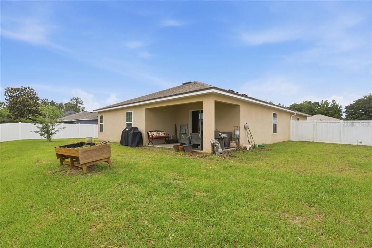 24 Bud Field Dr Property Photo 2