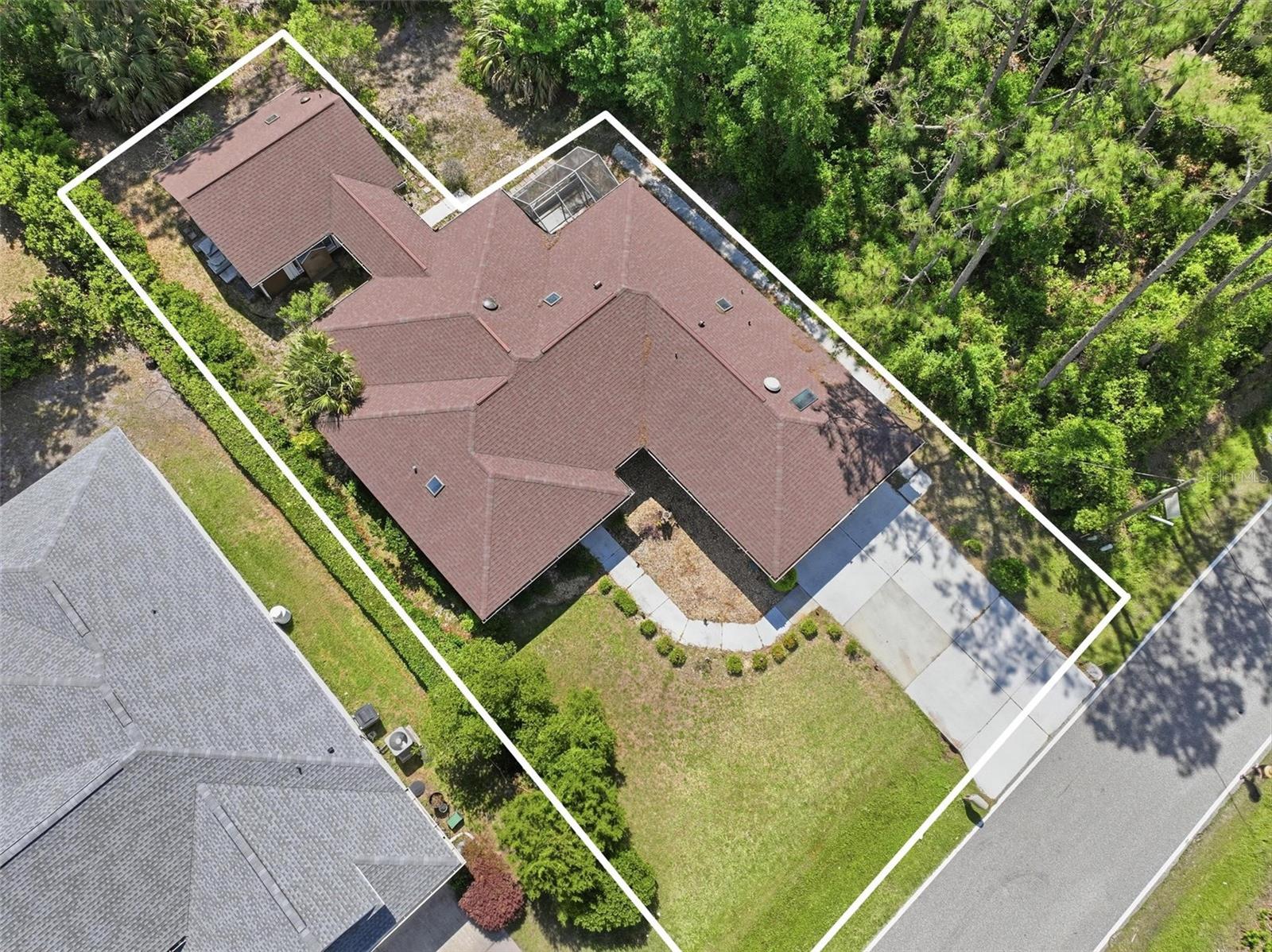 26 Woodbury Dr Property Photo 4