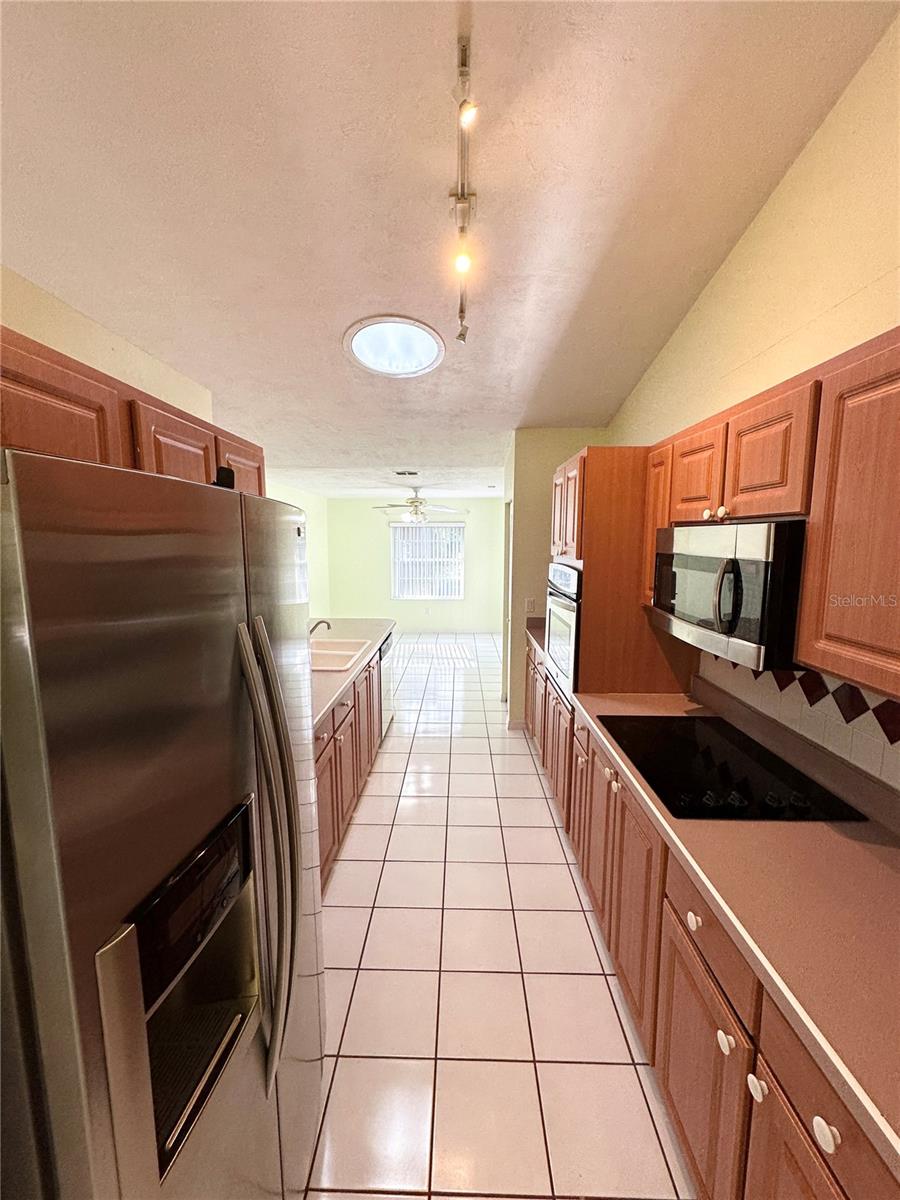26 Woodbury Dr Property Photo 24