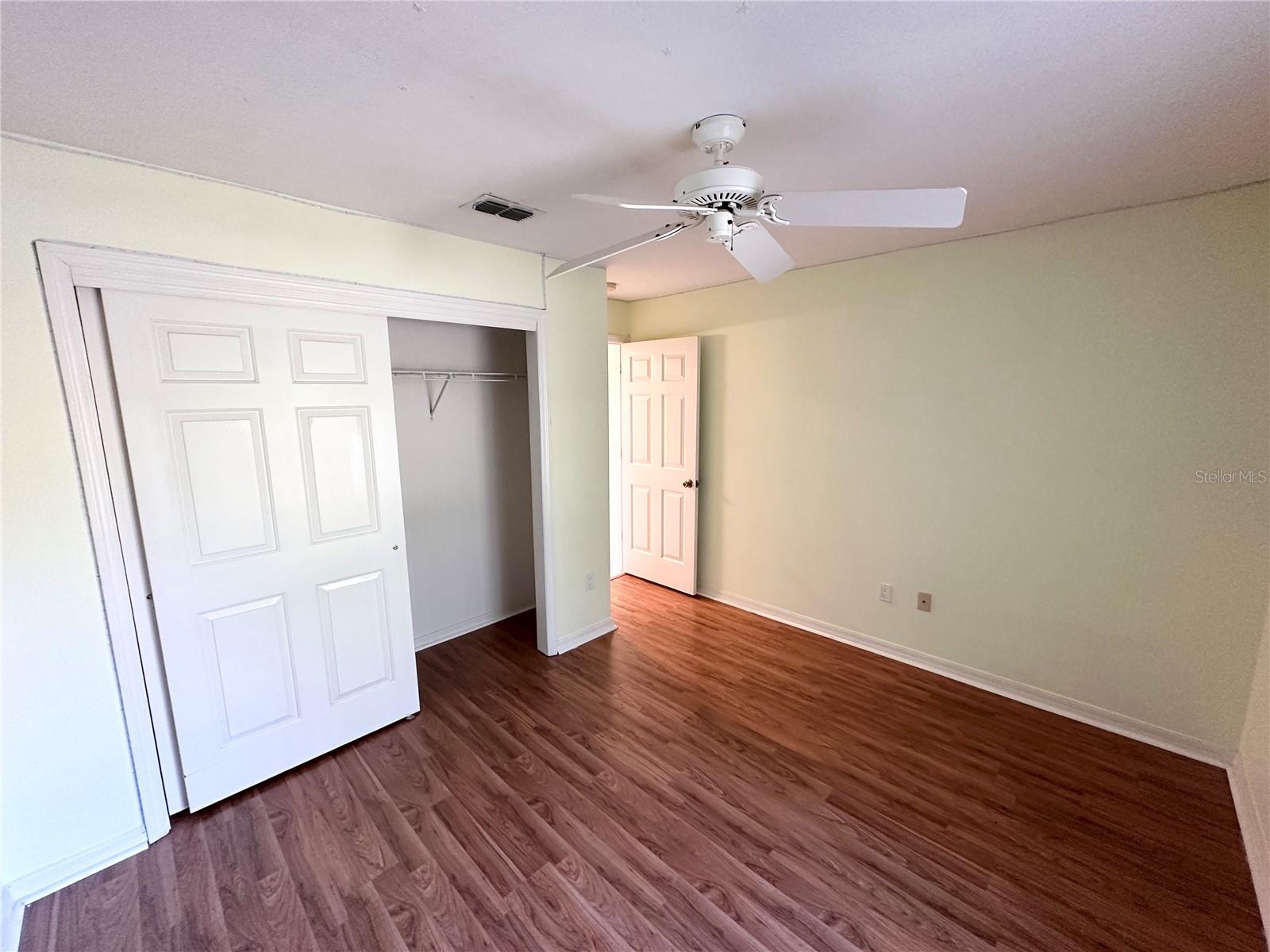 26 Woodbury Dr Property Photo 34