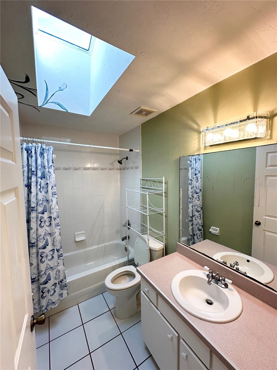 26 Woodbury Dr Property Photo 38