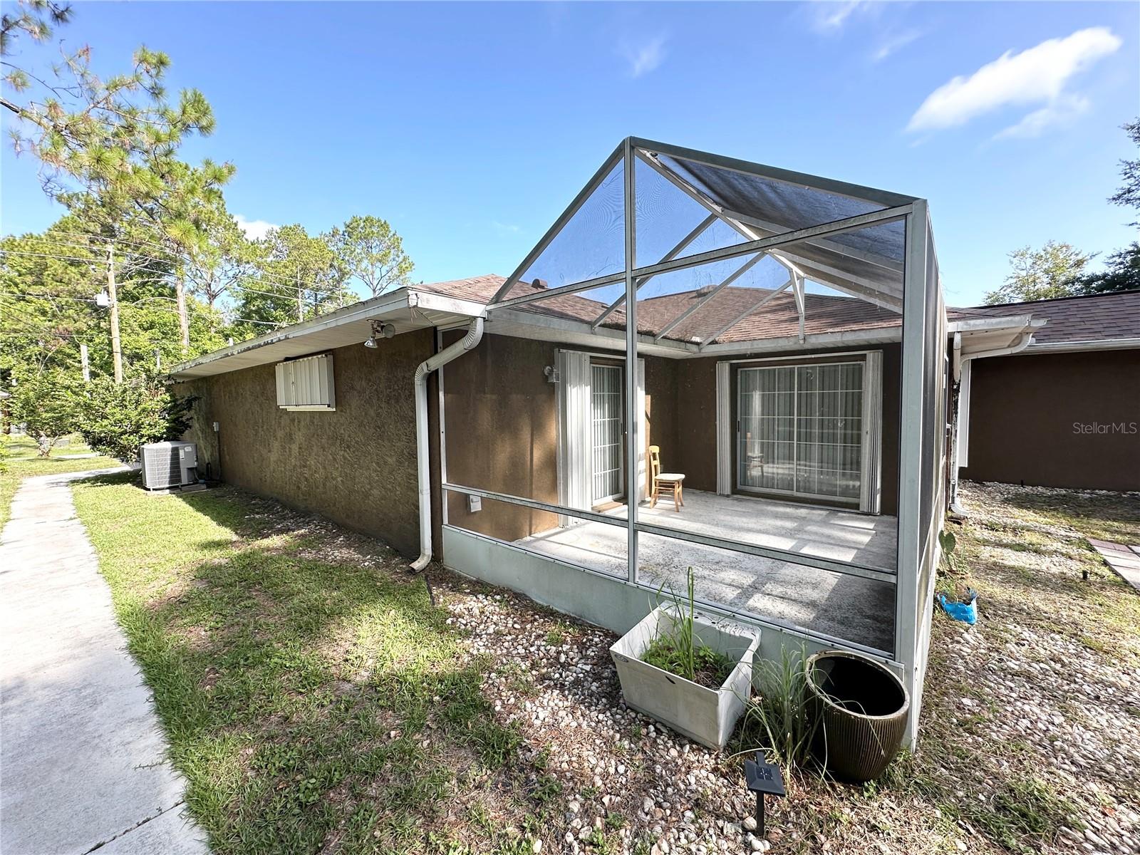 26 Woodbury Dr Property Photo 45