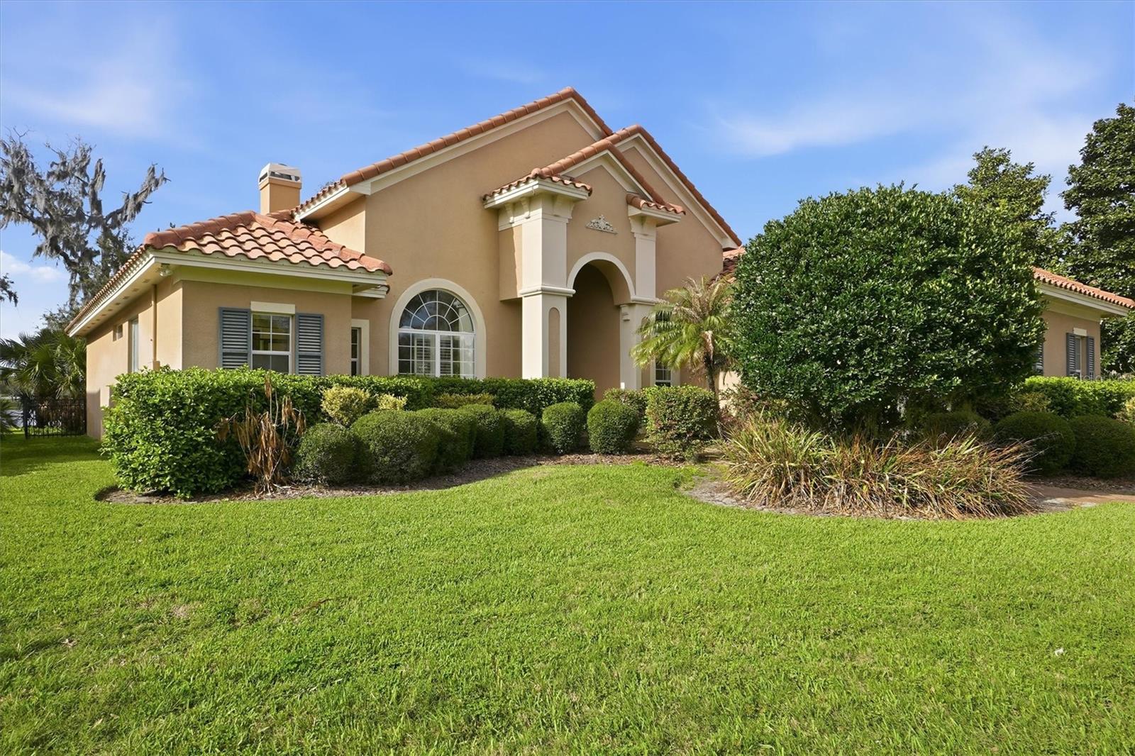 13 New Oak Leaf Dr Property Photo 2