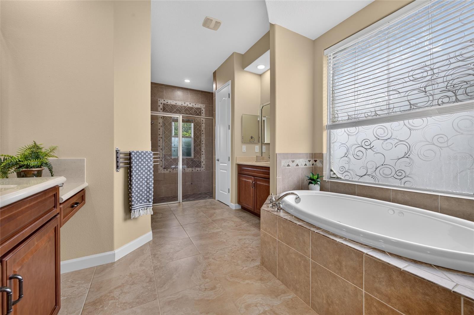 13 New Oak Leaf Dr Property Photo 24