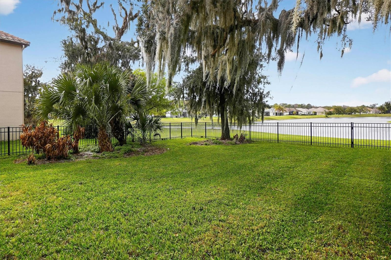 13 New Oak Leaf Dr Property Photo 48
