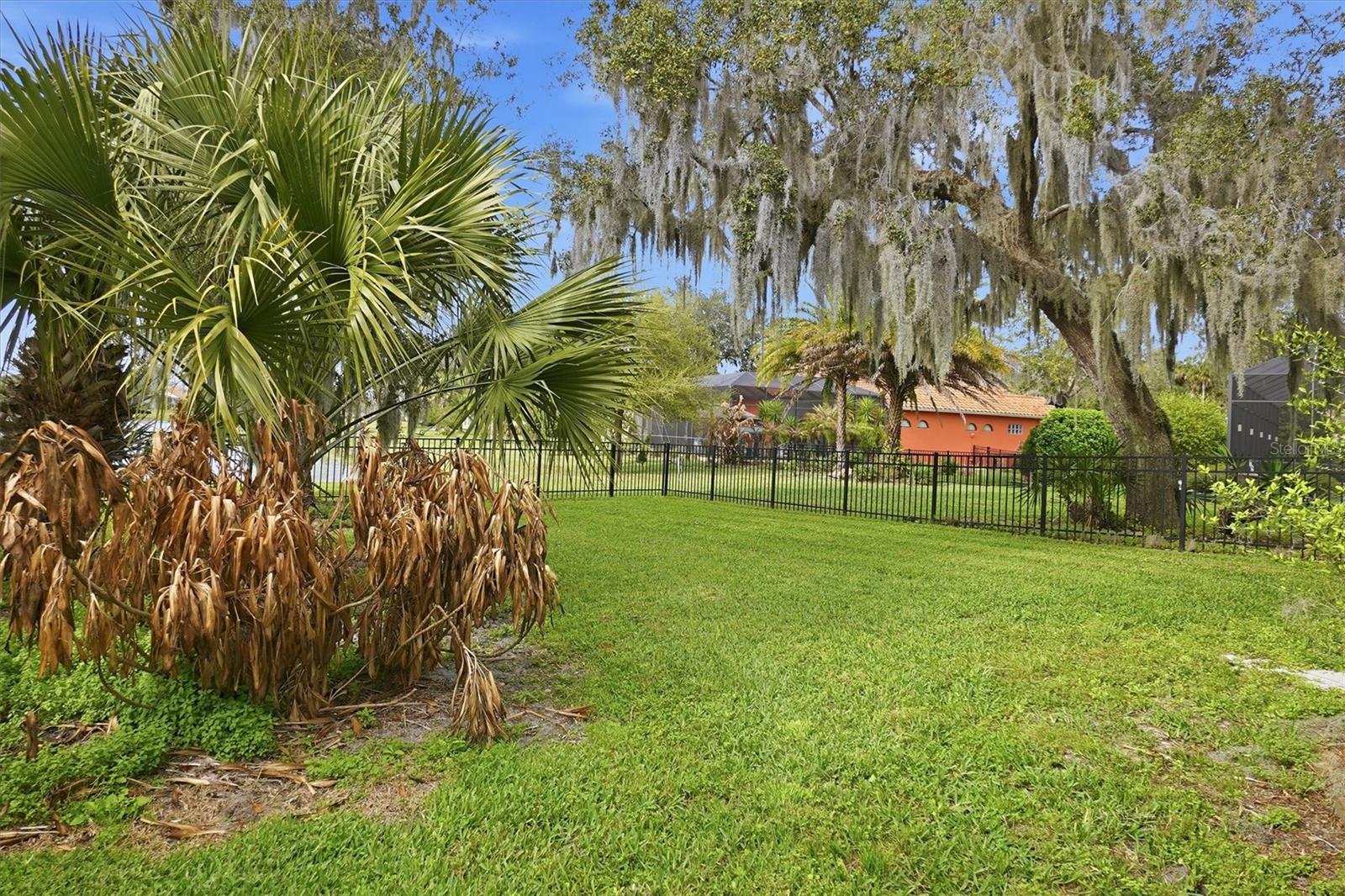 13 New Oak Leaf Dr Property Photo 49