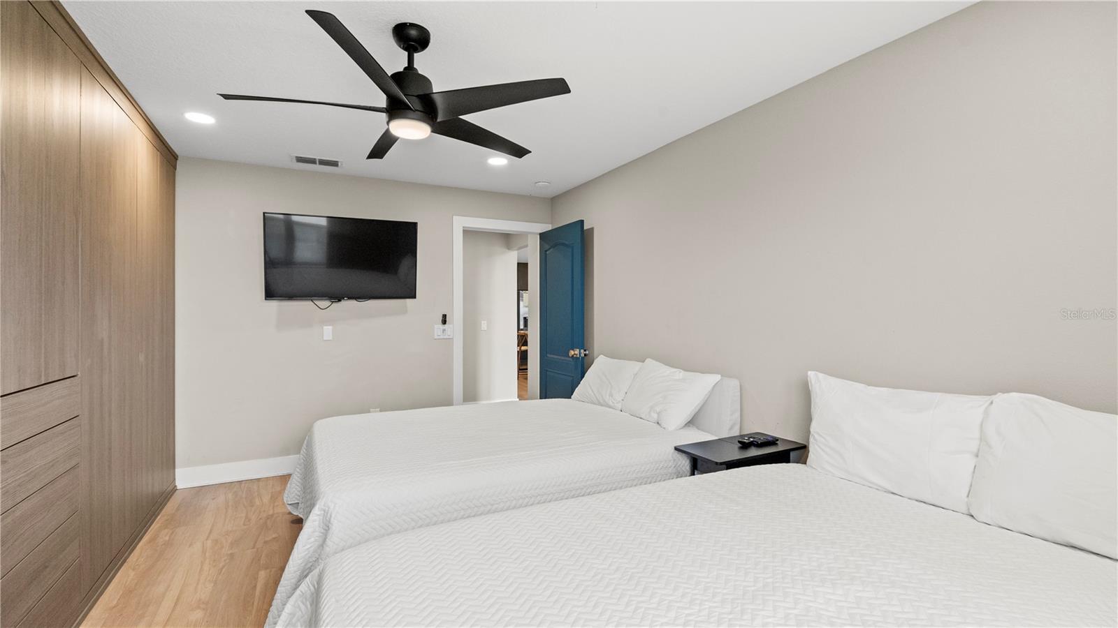 3400 Ocean Shore Blvd #4 Property Photo 34