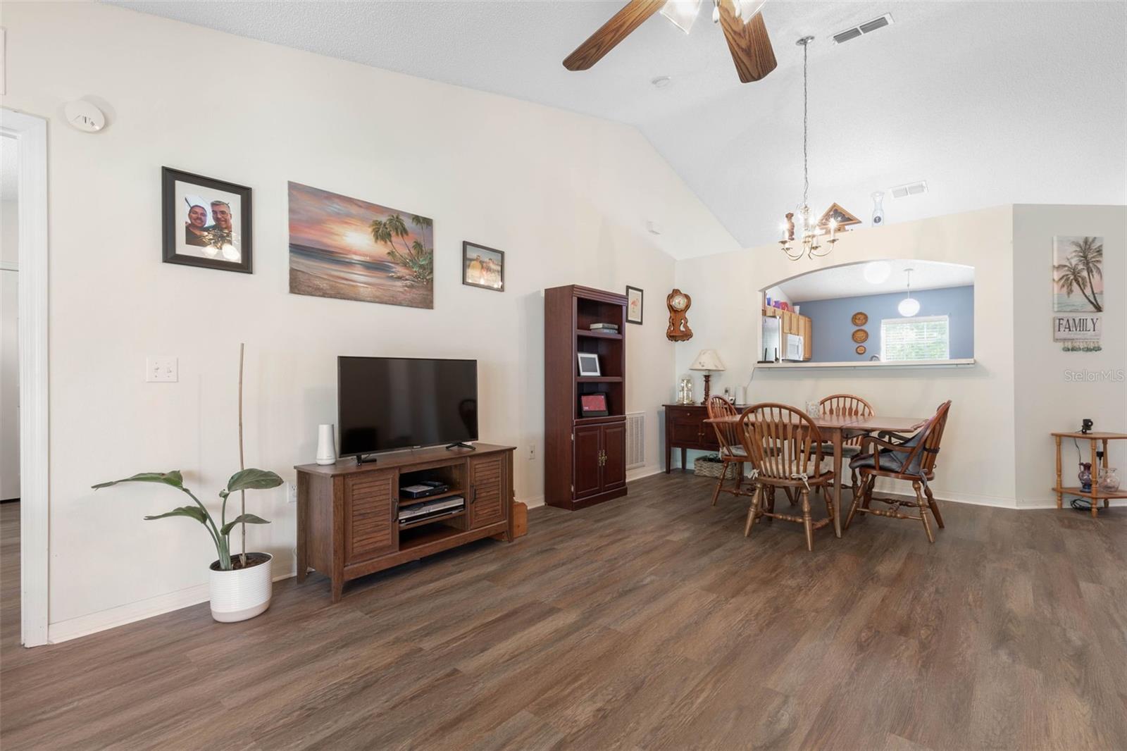 38 Lloyd Trl Property Photo 9