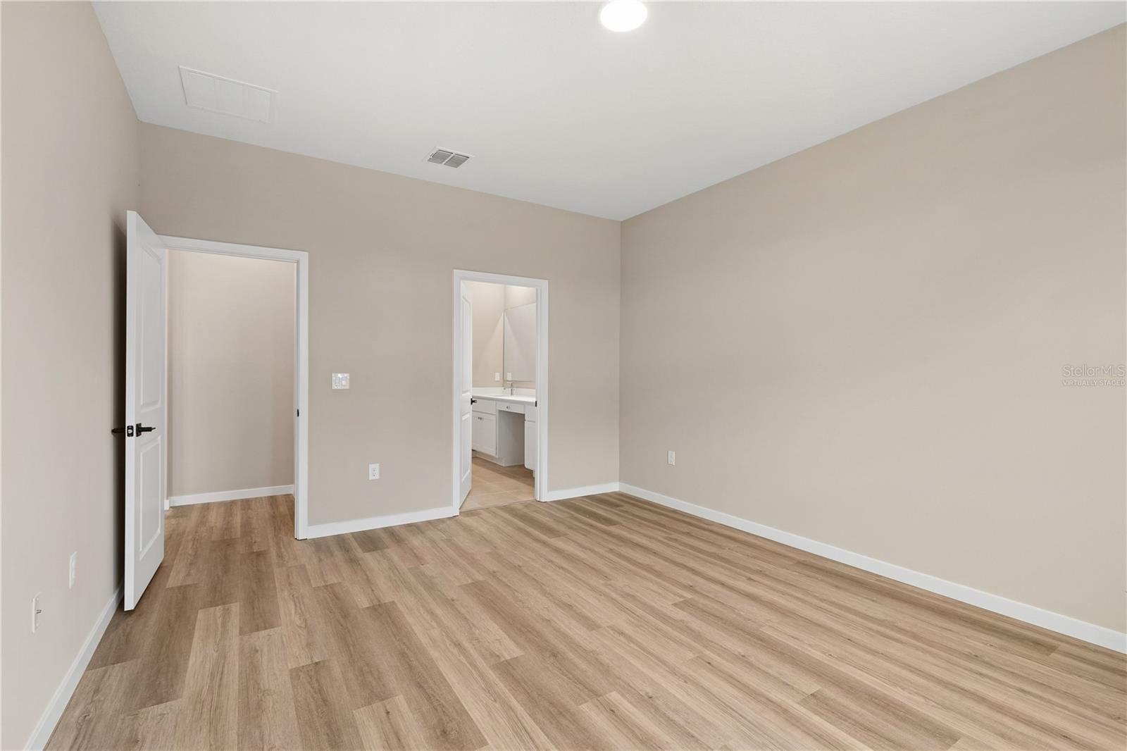 90 Springwood Dr Property Photo 11