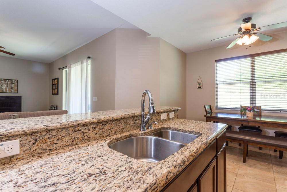 35 Foxhall Ln Property Photo 9