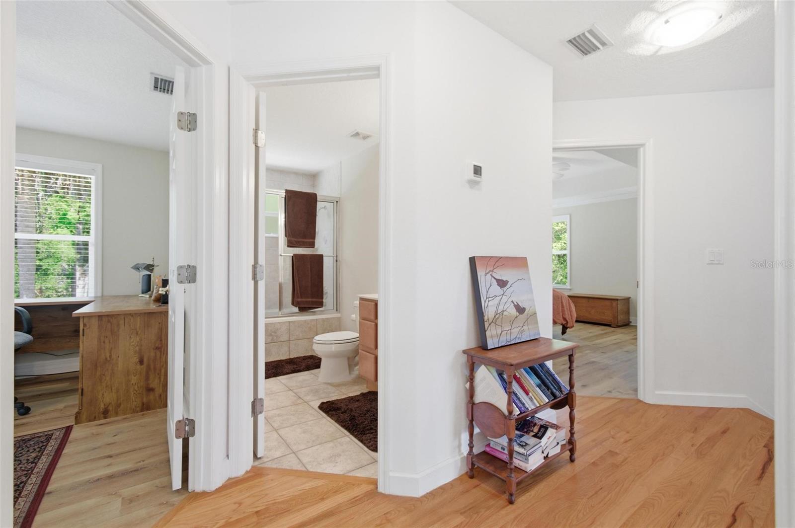 9 Whitehall Ct Property Photo 32