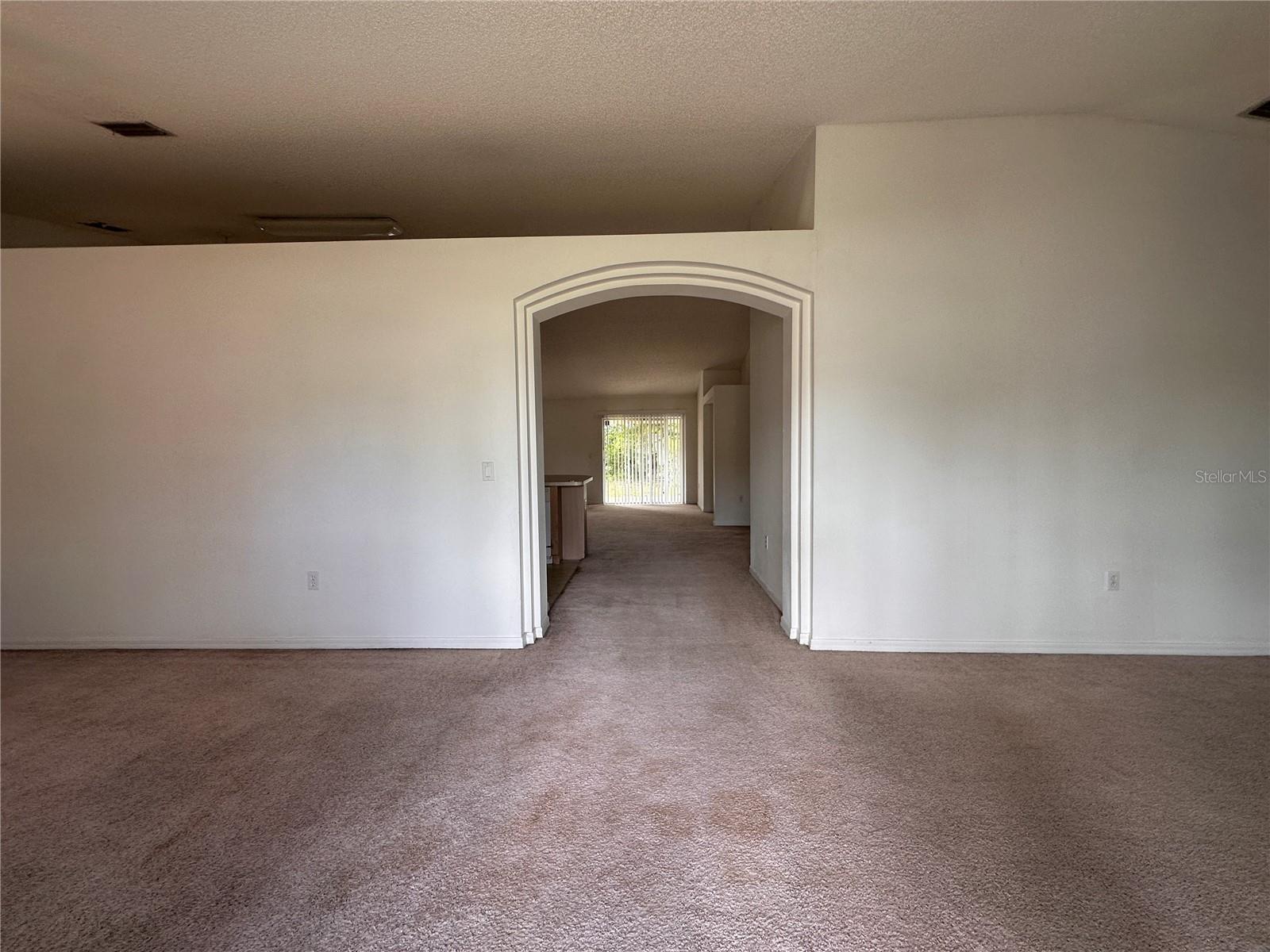 33 Rybark Ln Property Photo 2