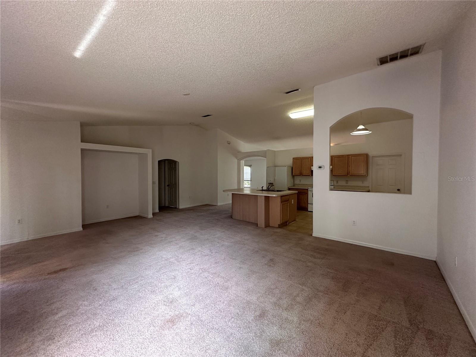33 Rybark Ln Property Photo 9