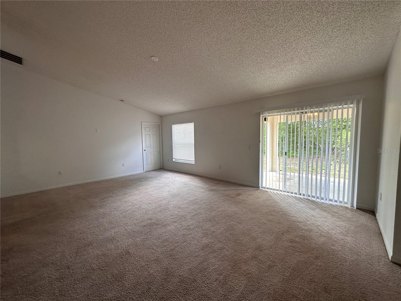 33 Rybark Ln Property Photo 10