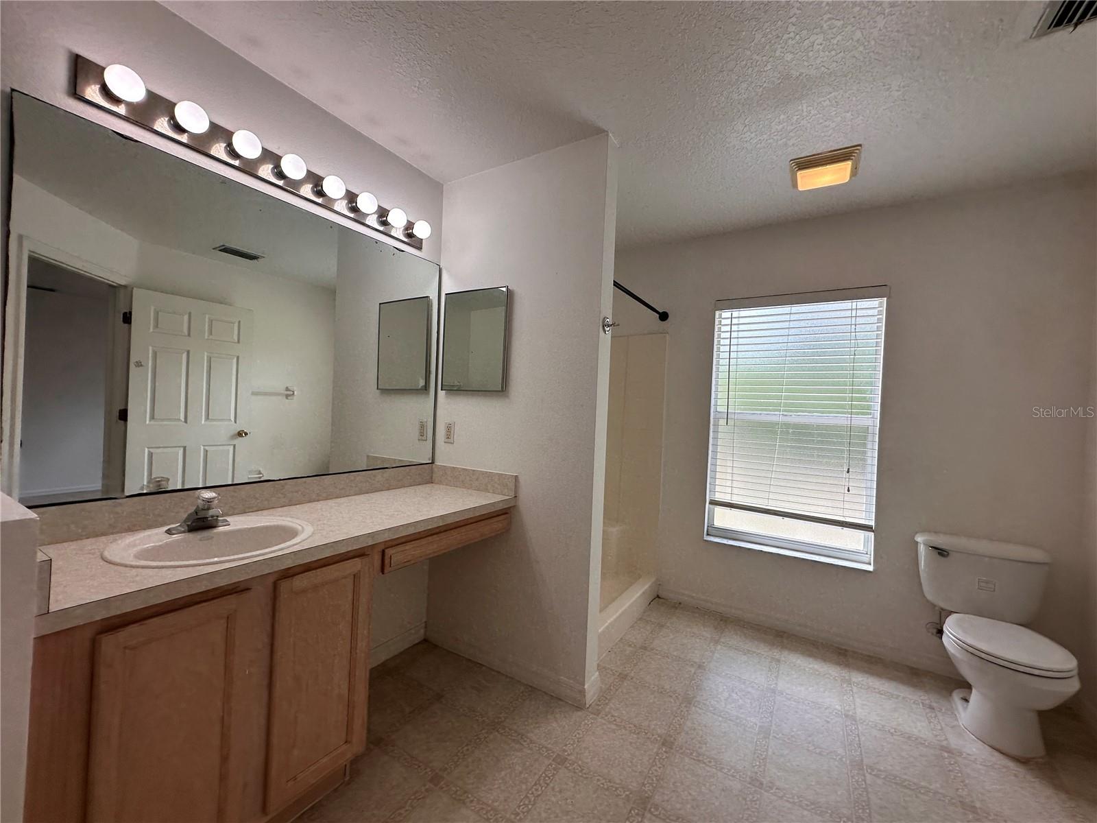 33 Rybark Ln Property Photo 17