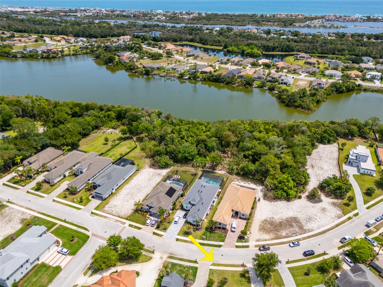 6 S Lakewalk Dr Property Photo 8