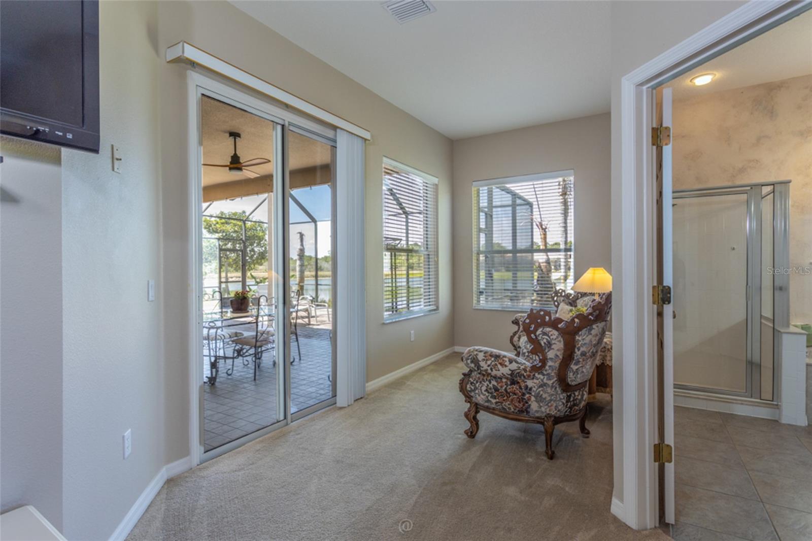 6 S Lakewalk Dr Property Photo 17