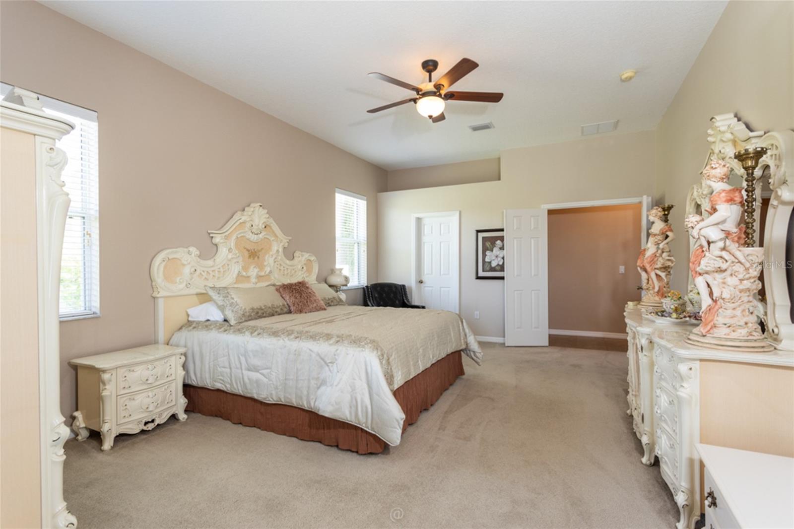 6 S Lakewalk Dr Property Photo 24