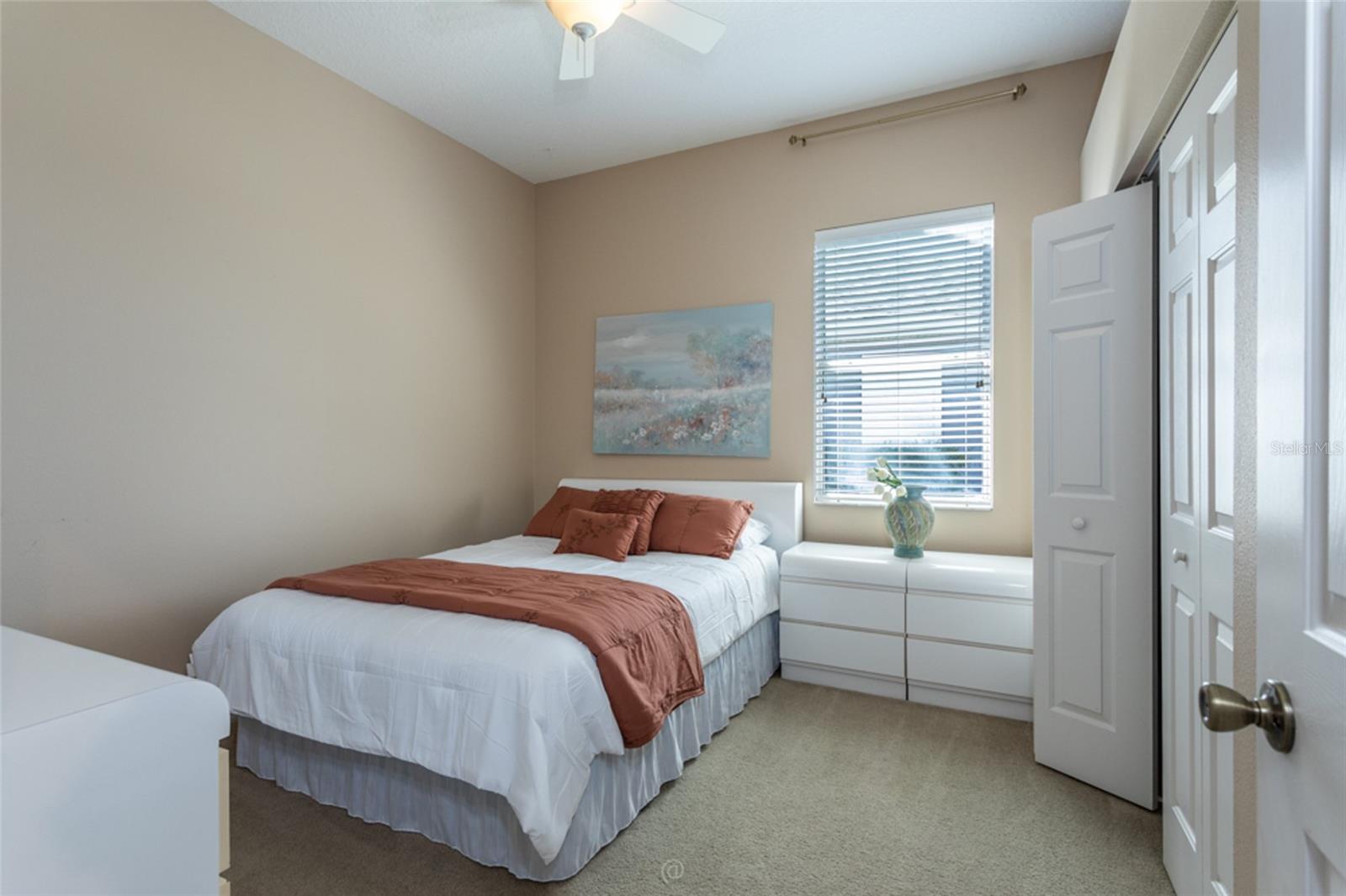 6 S Lakewalk Dr Property Photo 31