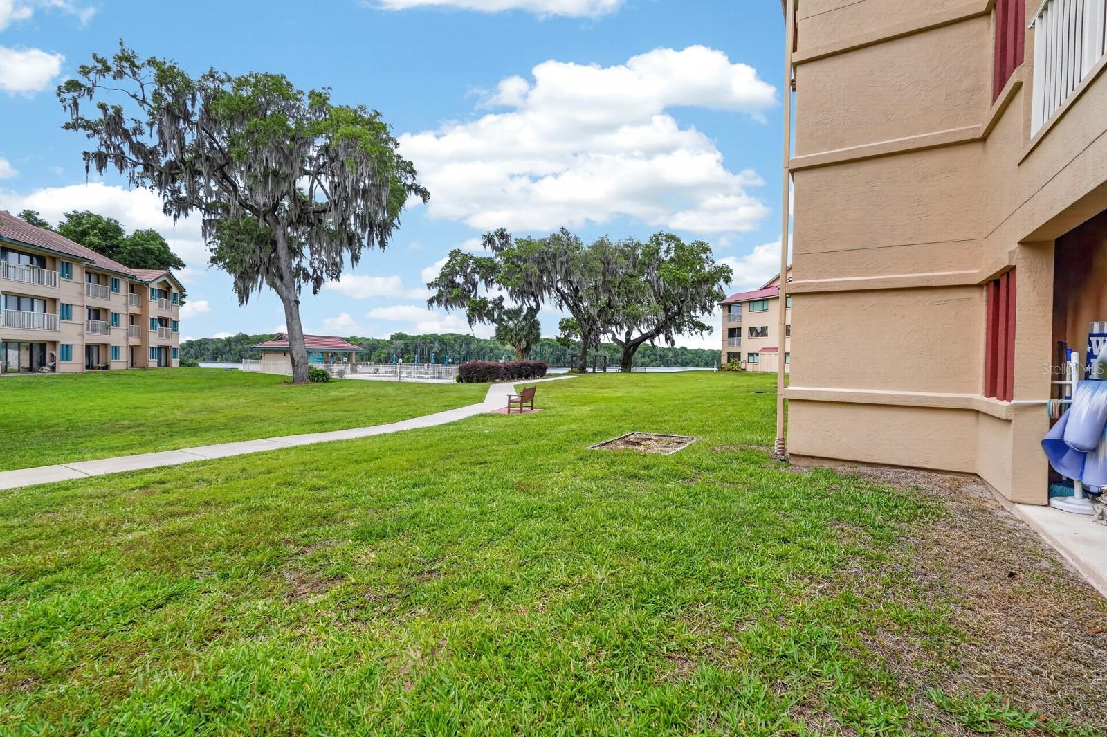 99 Broad River Pl #2105 Property Photo 27