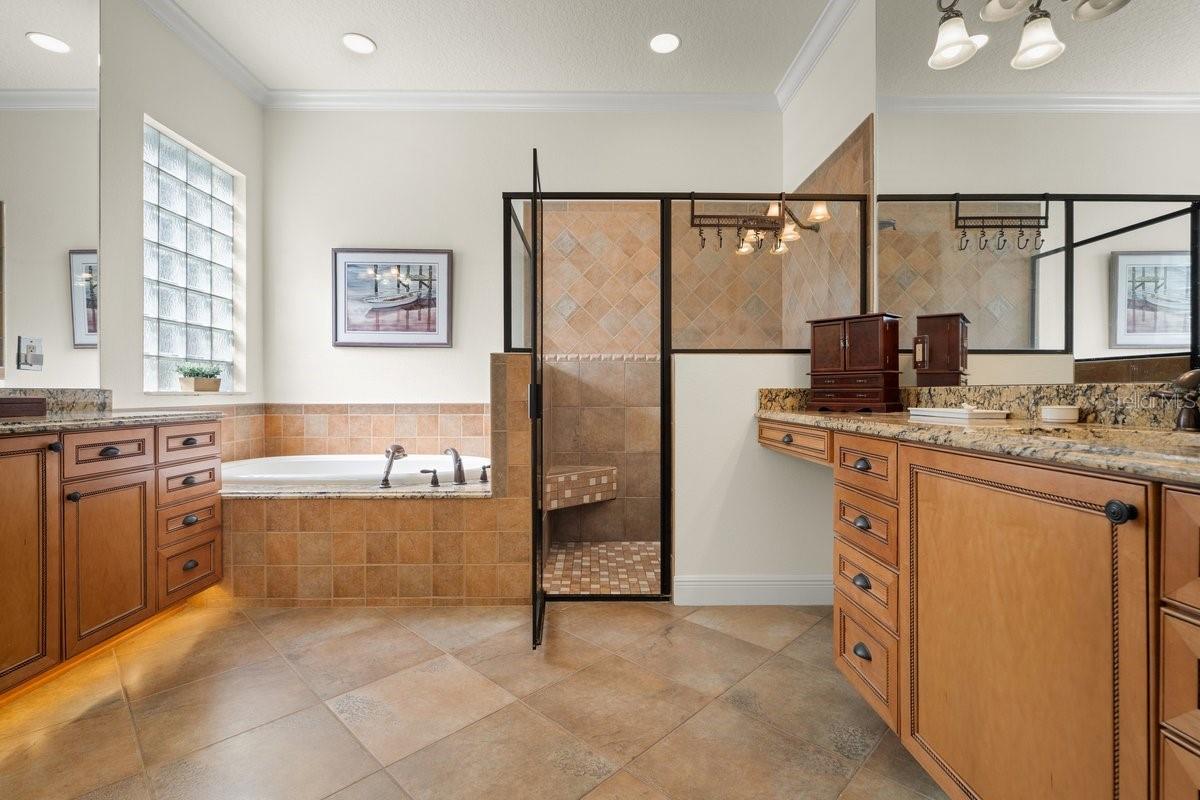 102 Lagare St Property Photo 40