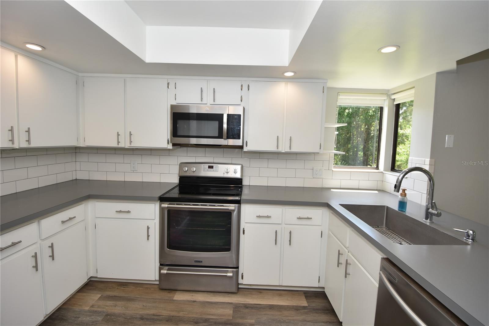4 Southbury Ct #4 Property Photo 11
