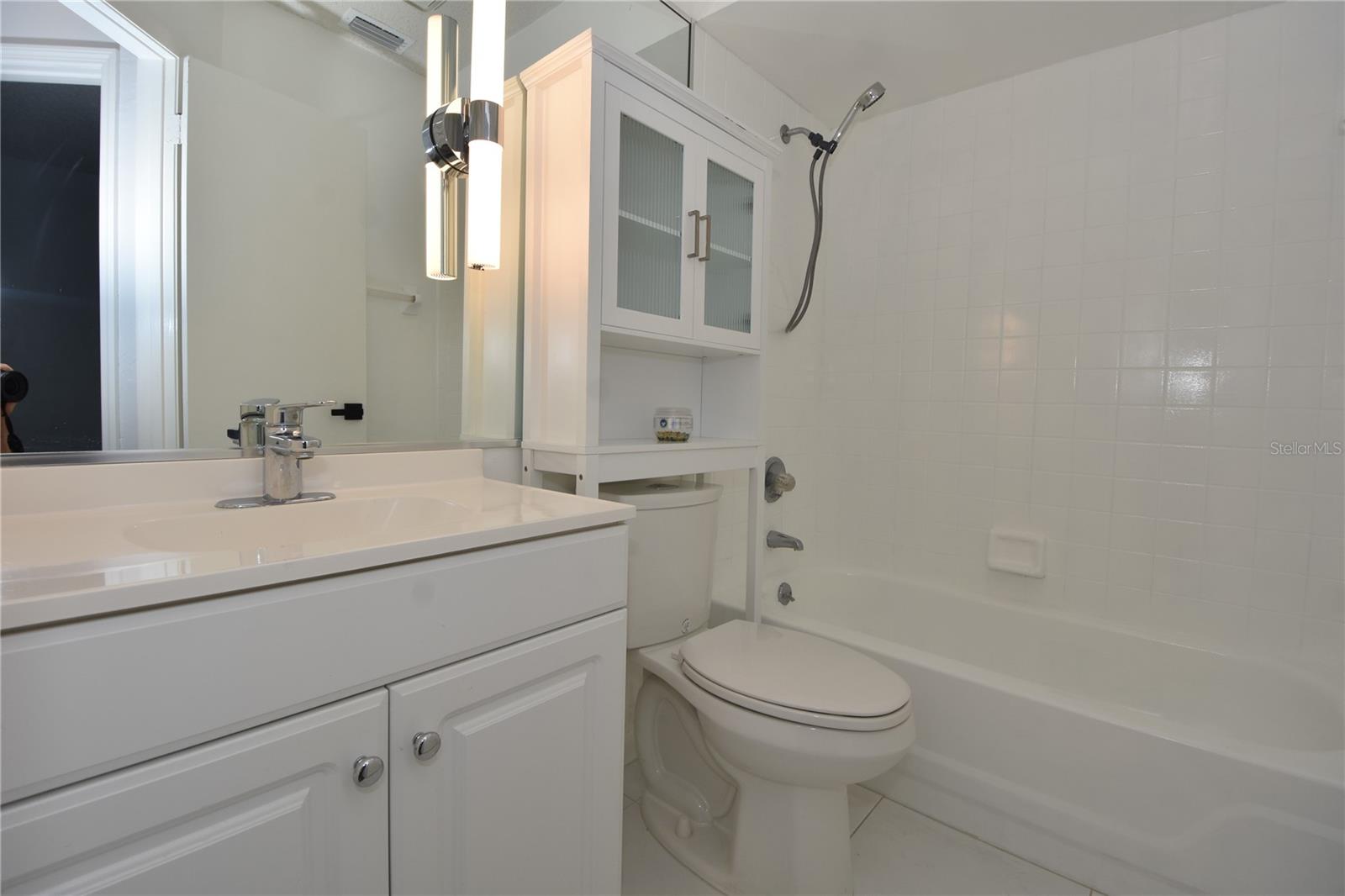 4 Southbury Ct #4 Property Photo 25