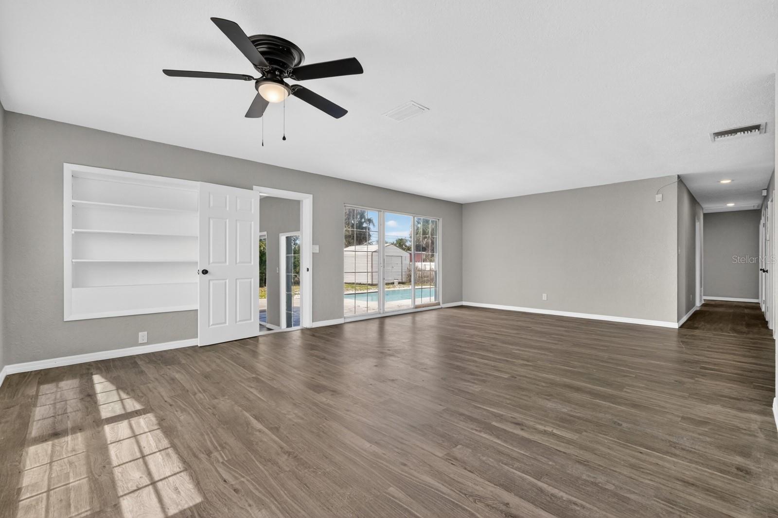1027 Bel Aire Dr Property Photo 13