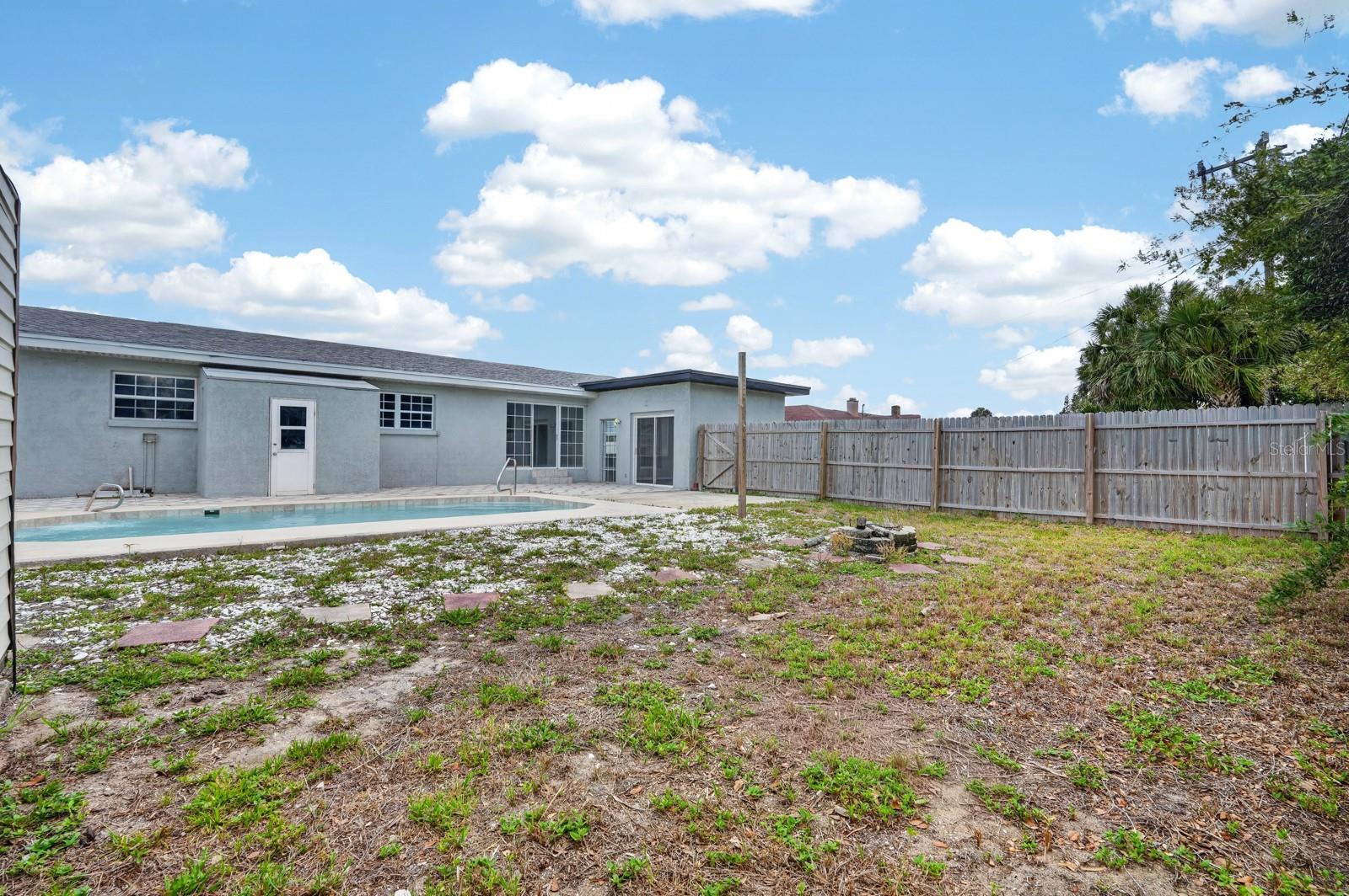 1027 Bel Aire Dr Property Photo 38