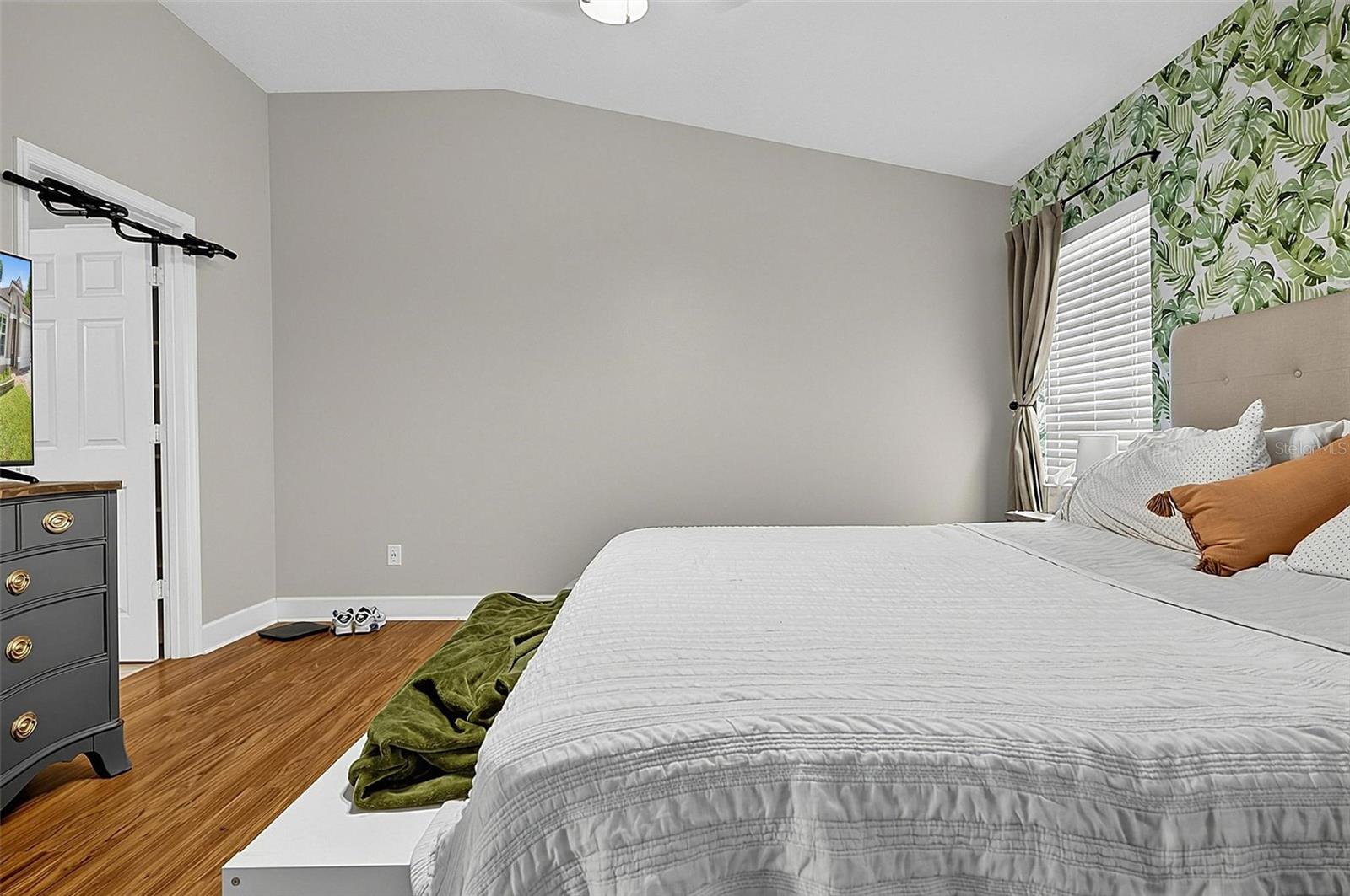 1737 Setting Sun Loop Property Photo 13