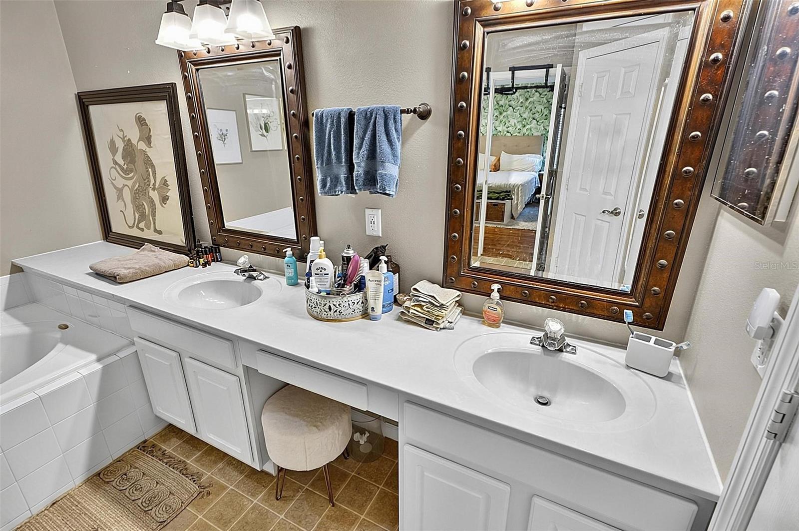 1737 Setting Sun Loop Property Photo 22